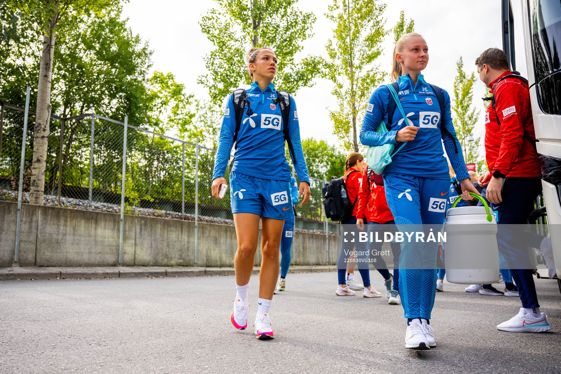 Celin Bizet Ildhusøy and Emilie Marie Joramo of the