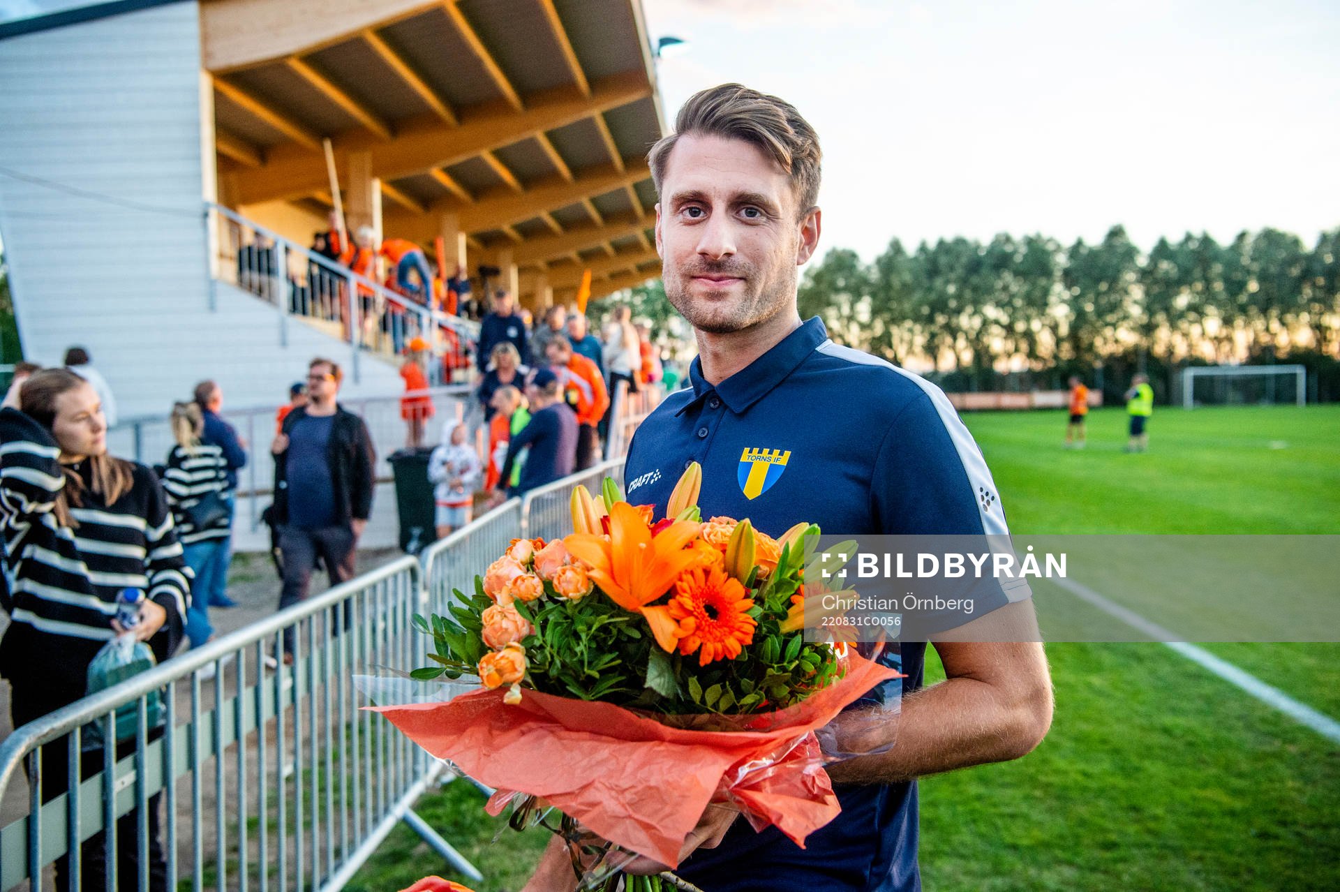 Tidigare lagkapten Niklas Nilsson tackades av