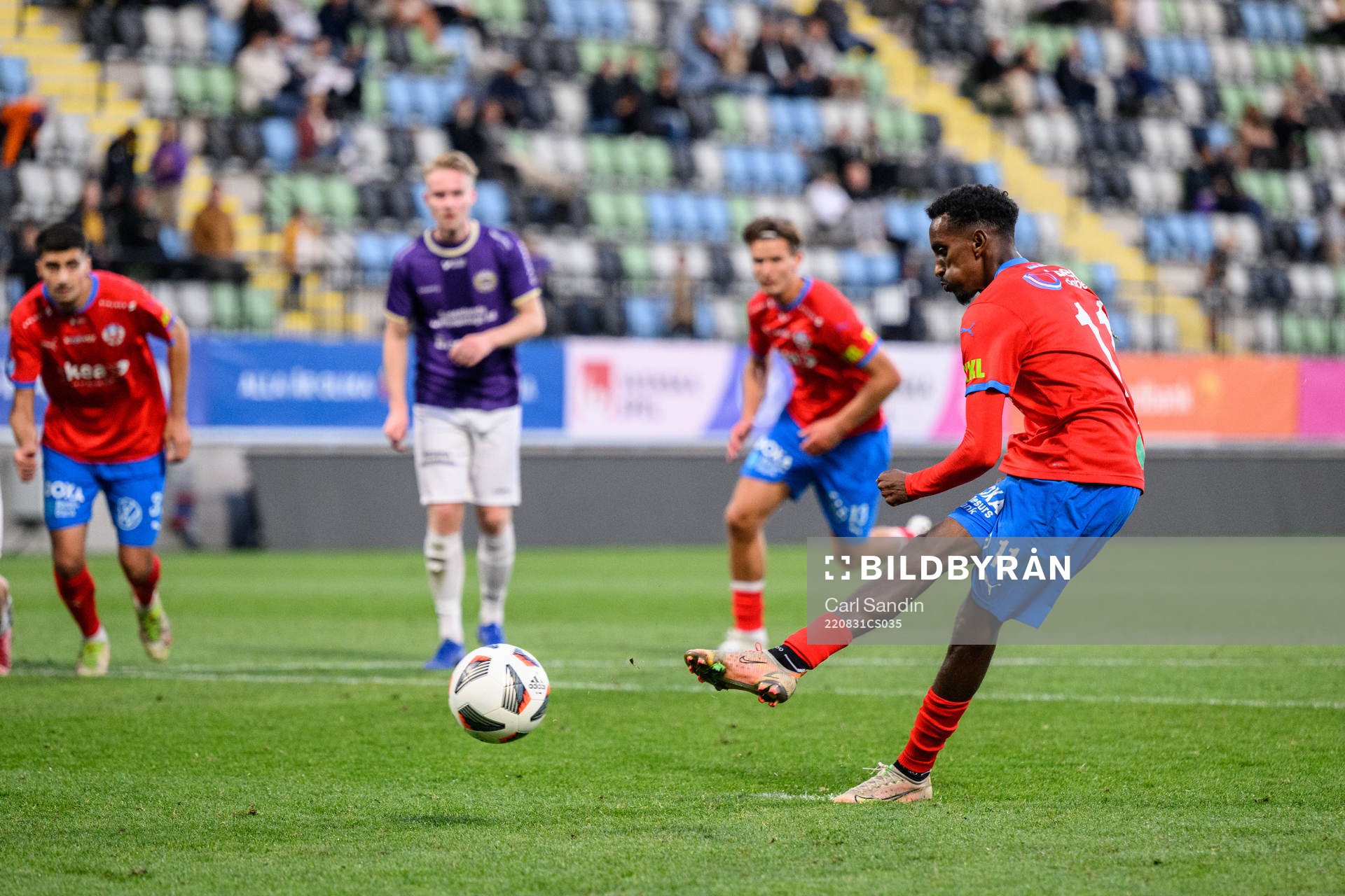 Helsingborgs Taha Ali gör 0-4 på straffspark