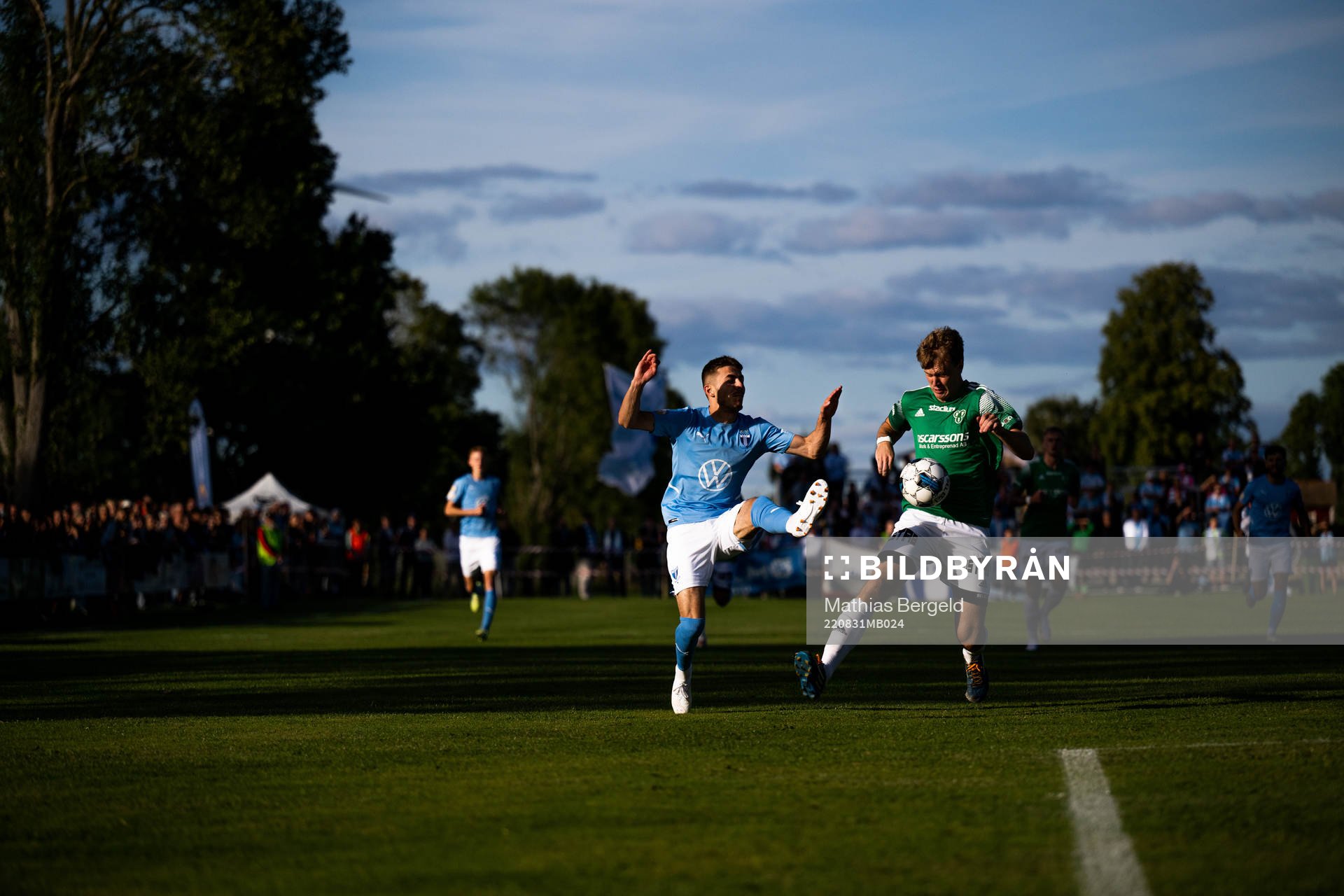 Malmö FFs Patriot Sejdiu och Brålandas Niclas Bengtsson