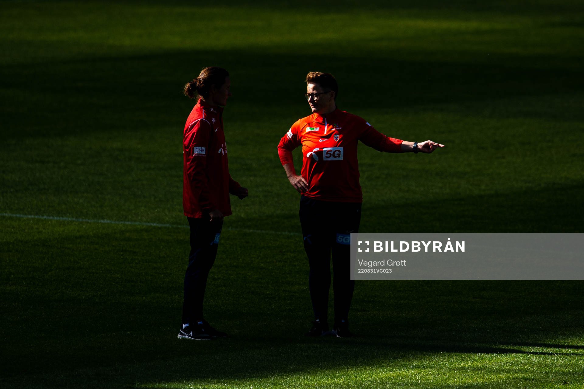 Ingvild Stensland, assistant coach, and Monica Knudsen,