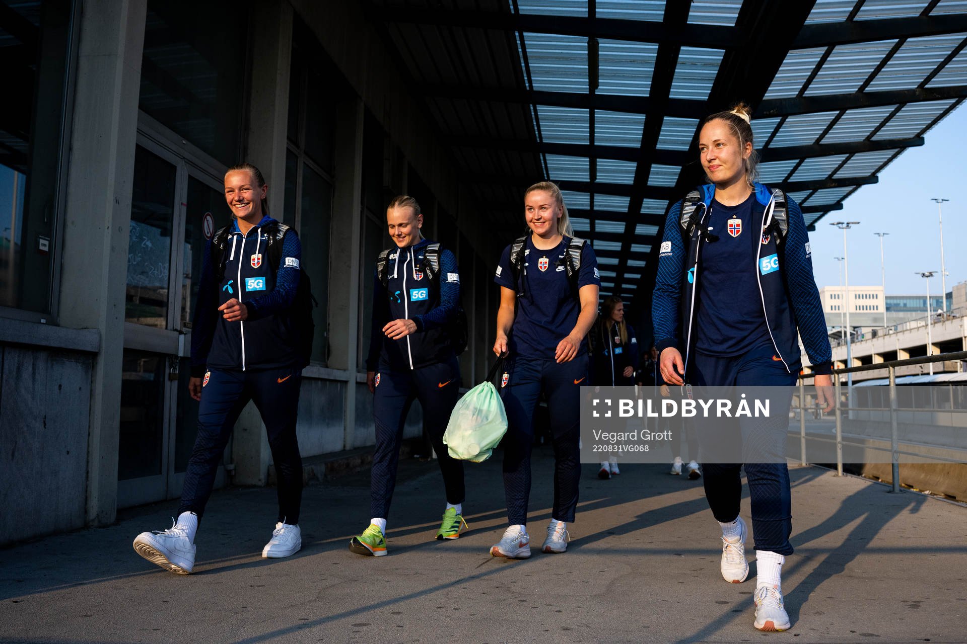 Frida Maanum, Karina Sævik, Anna Jøsendal and goalkeeper