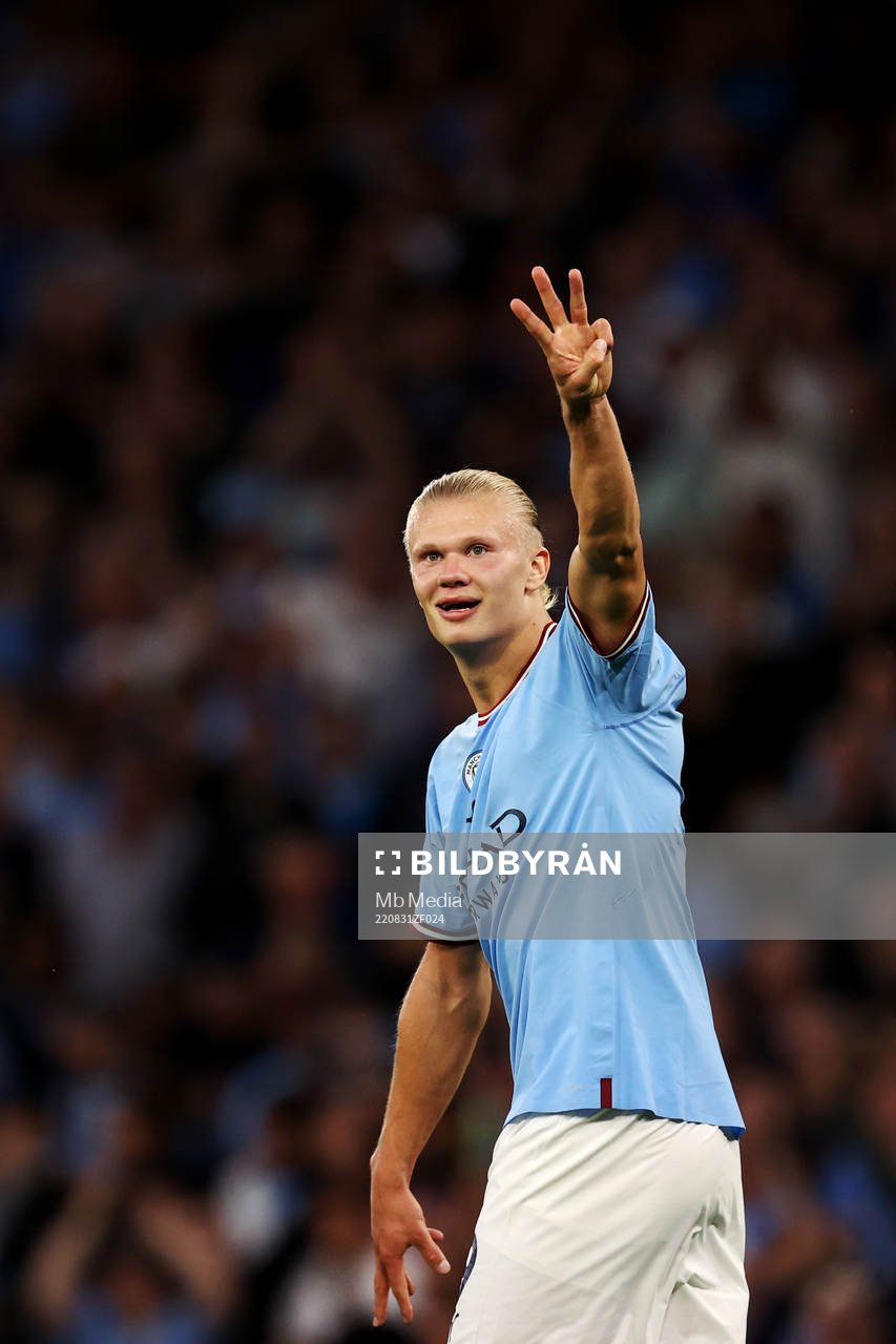 Erling Braut Haaland of Manchester City celebrates