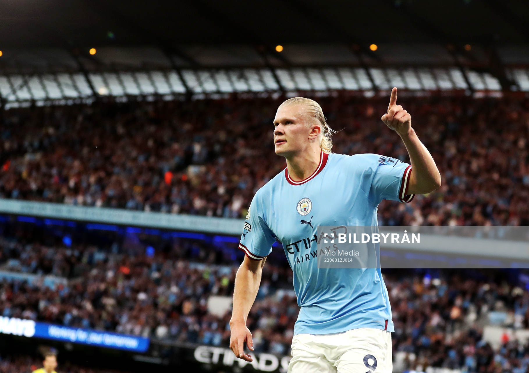 Erling Braut Haaland of Manchester City celebrates