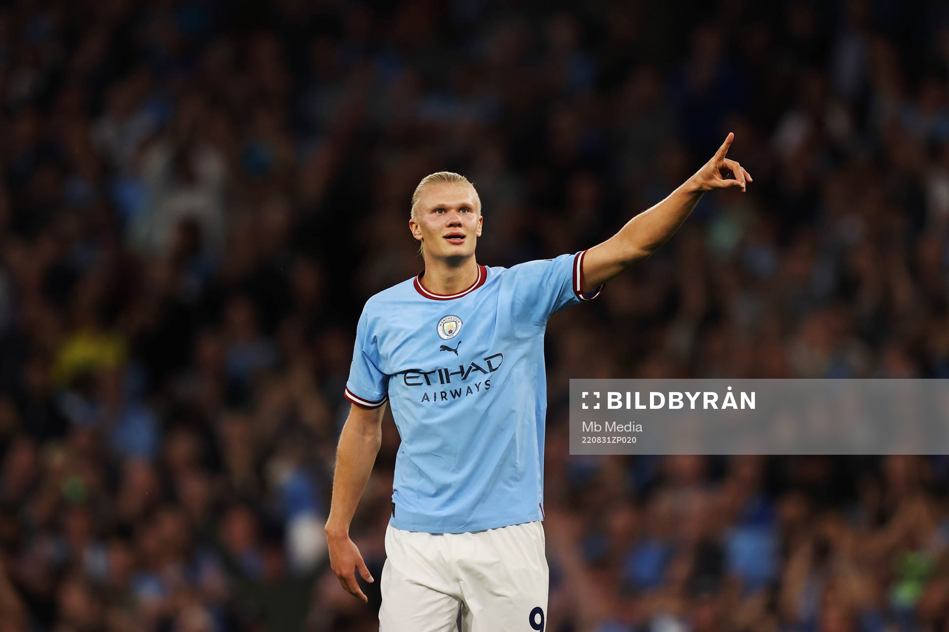 Erling Braut Haaland of Manchester City celebrates