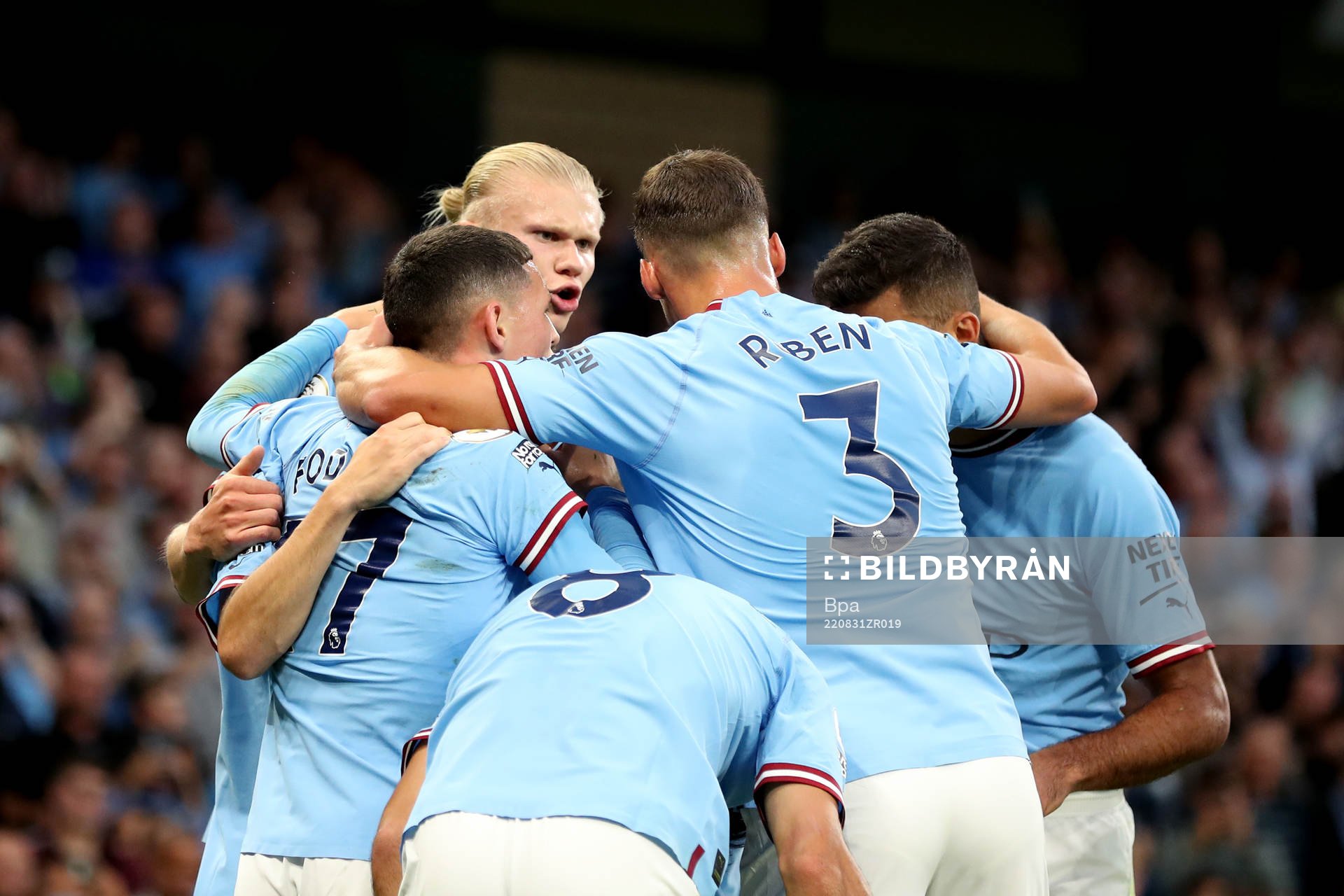 Erling Braut Haaland of Manchester City celebrates