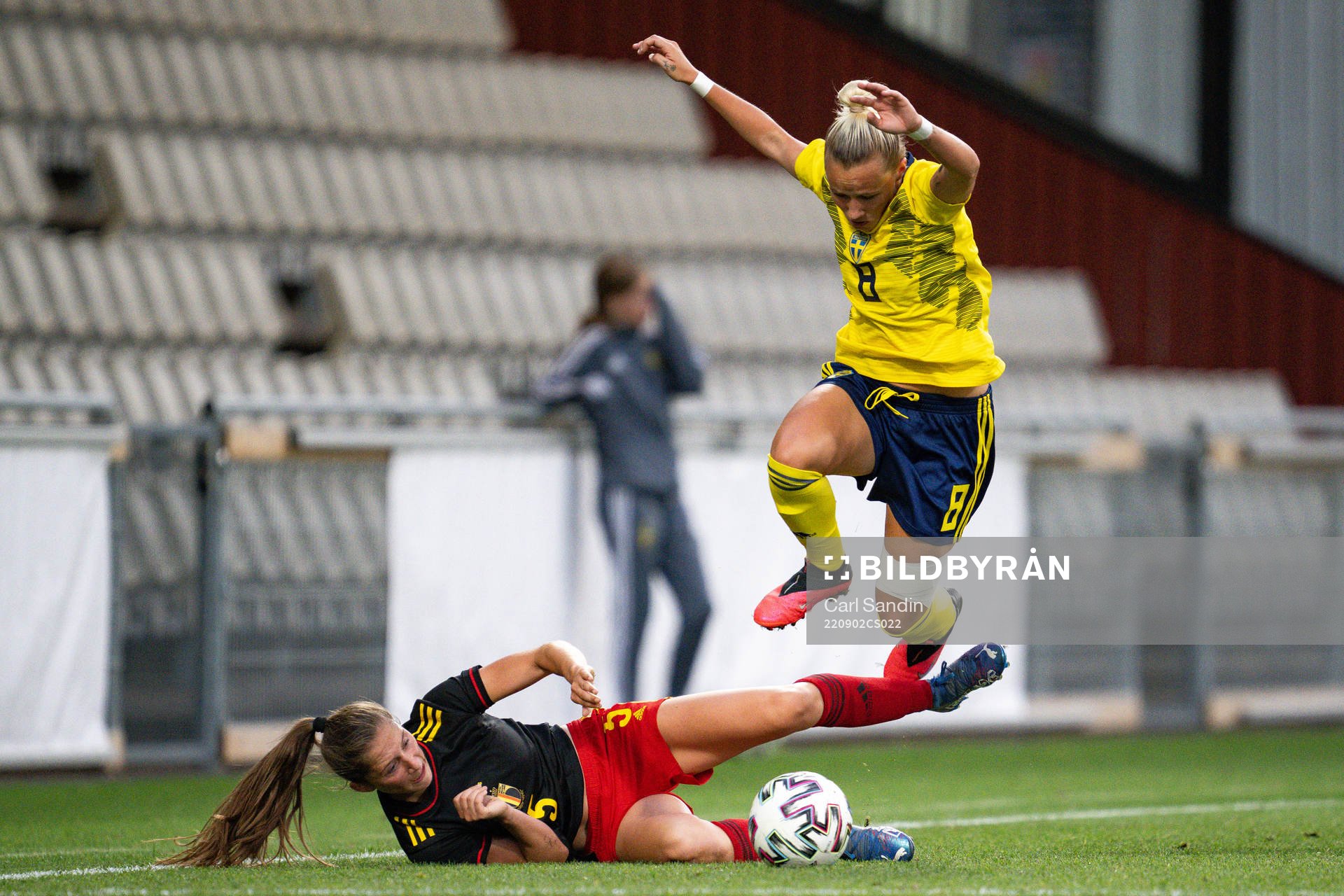 Fran Meersman of Belgium and Marika Bergman Lundin of Sweden