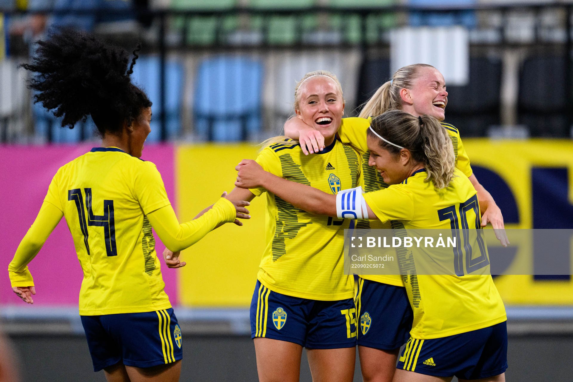 Alva Selerud, Loreta Kullashi and Zara Jönsson of Sweden