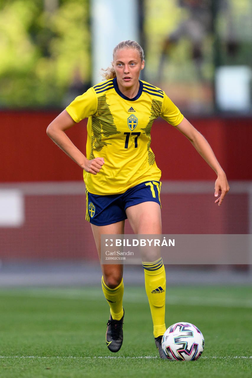 Elma Junttila Nelhage of Sweden