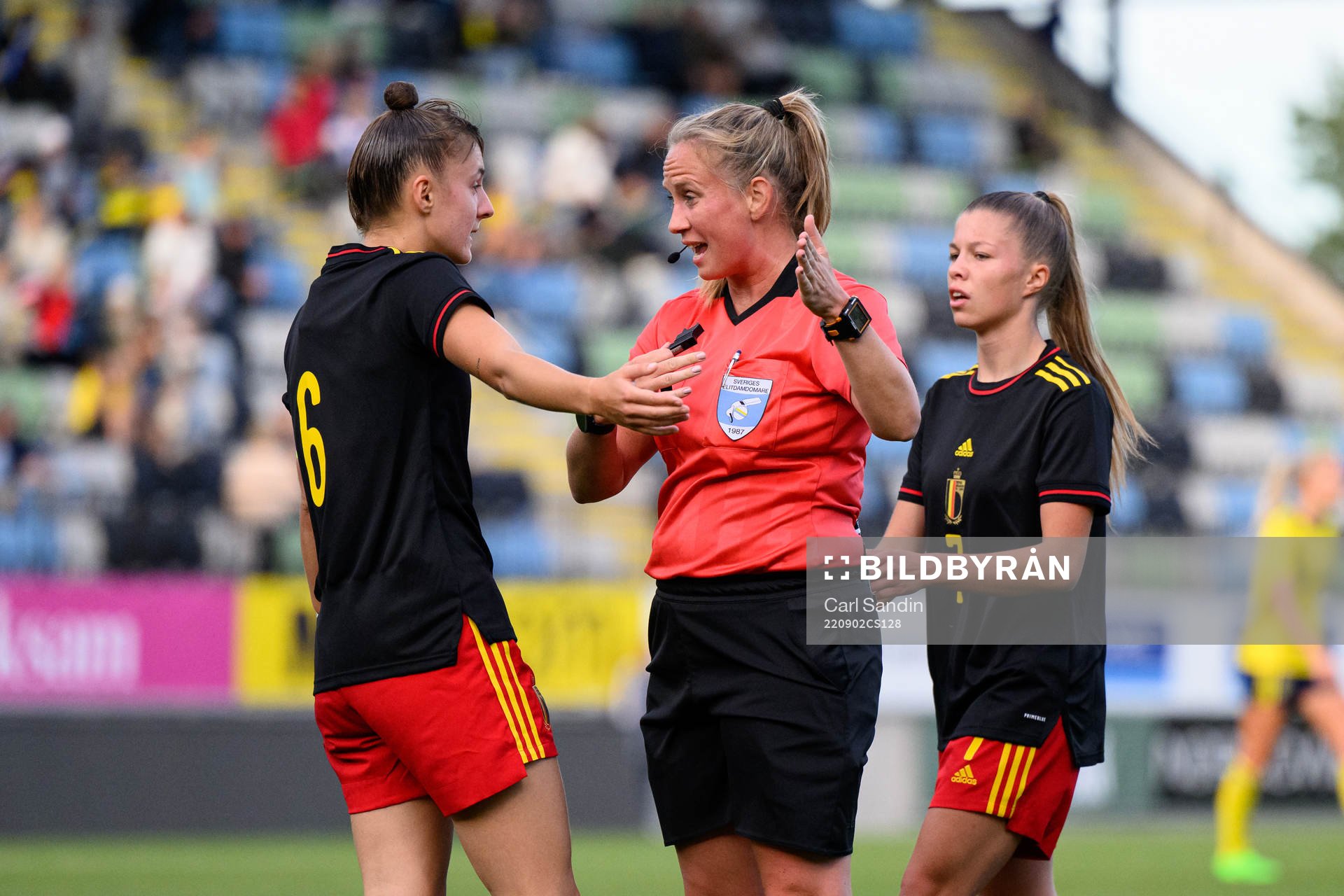Zenia Mertens of Belgium talks to referee Sandra Almkvist