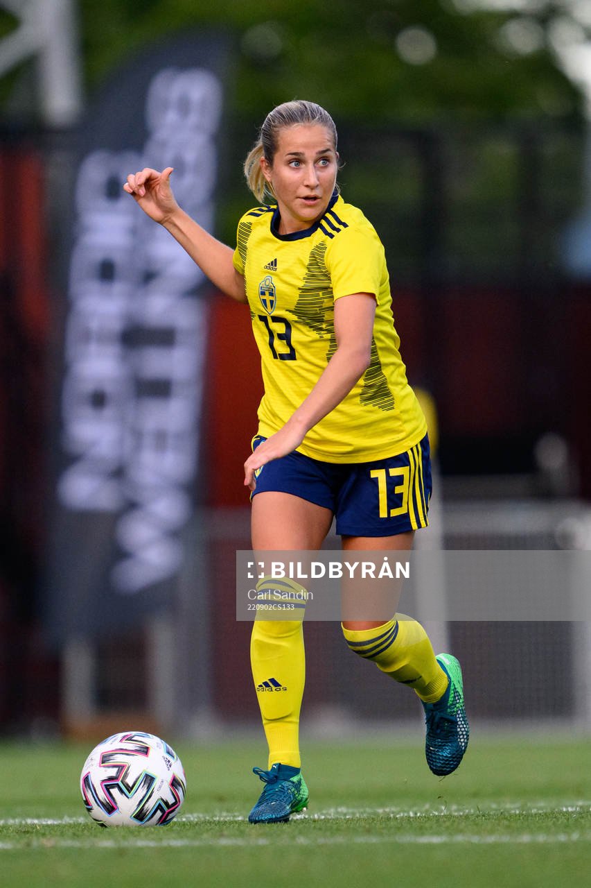 Felicia Saving of Sweden