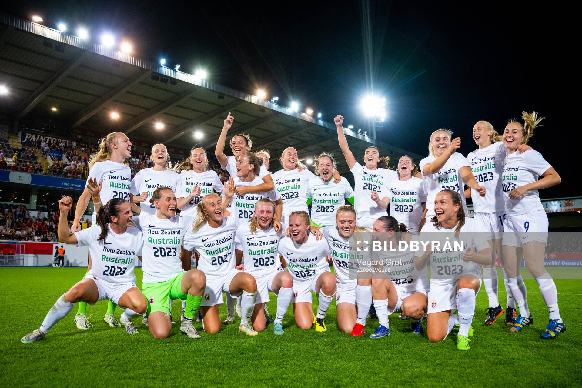 Players of Norway celebrate