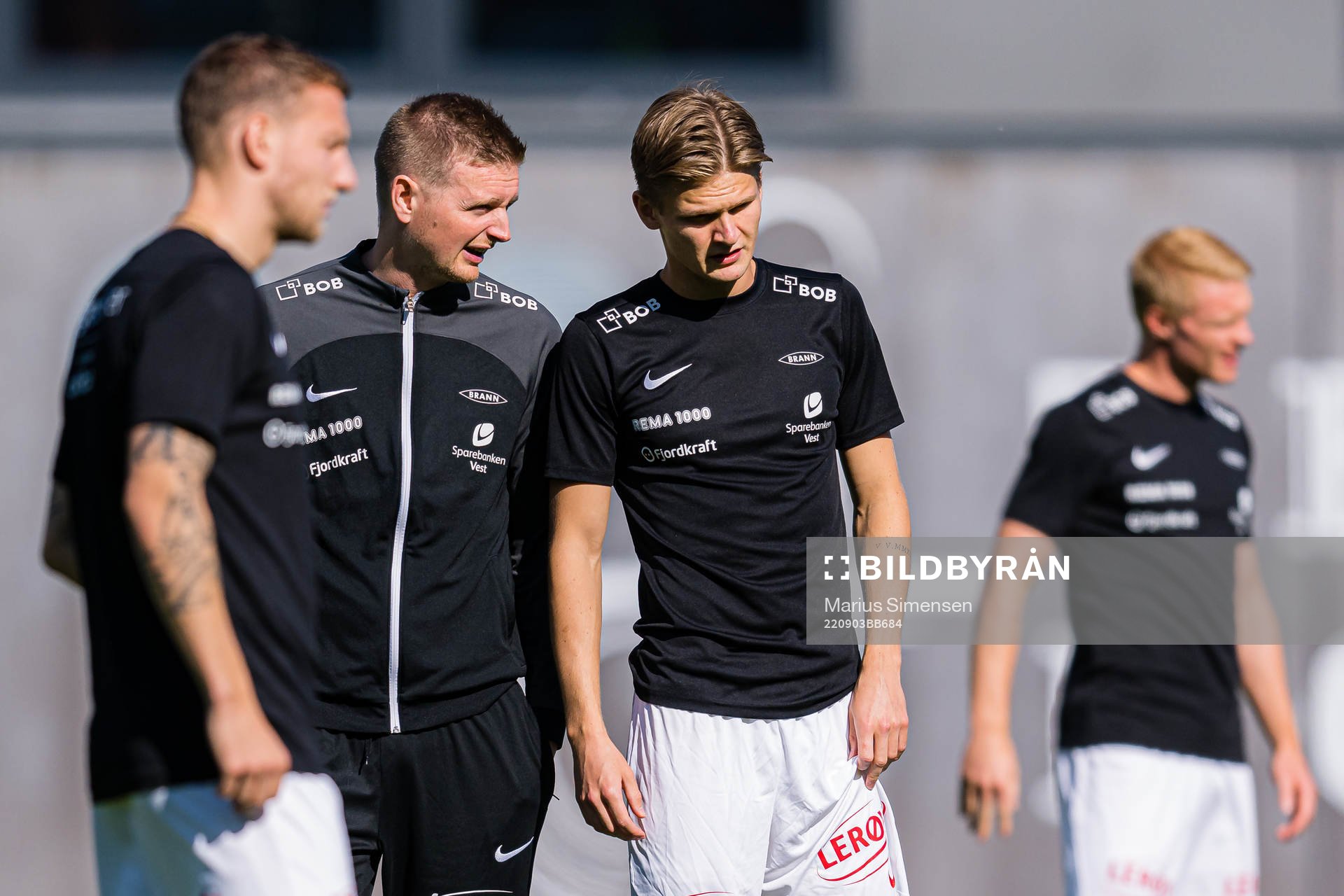 Erik Huseklepp, assistant coach of Brann, and David Møller Wolfe of Brann ahead of the OBOS-ligaen match between Åsane and Brann on September 3, 2022 in Bergen.