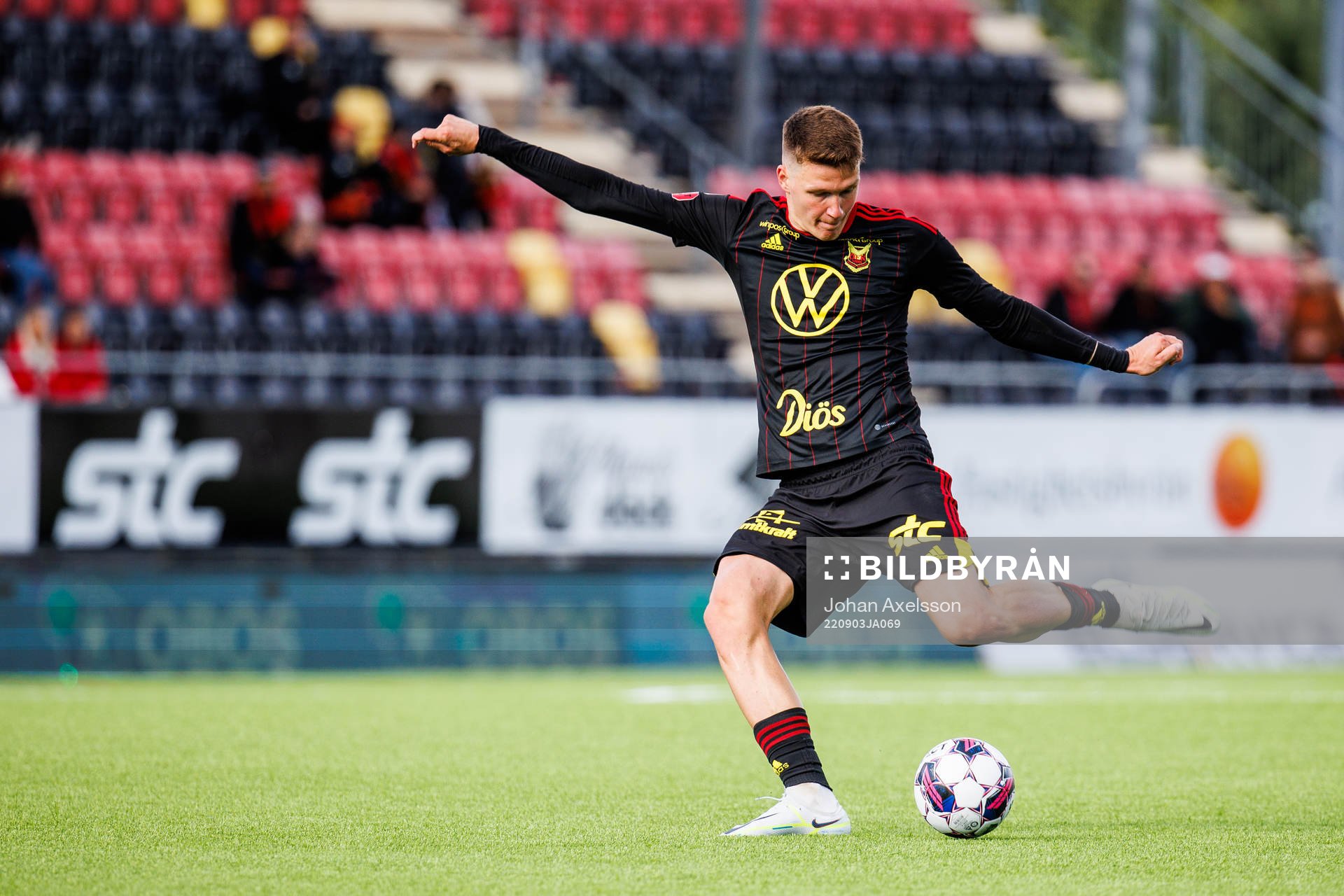 Östersunds Myroslav Mazur