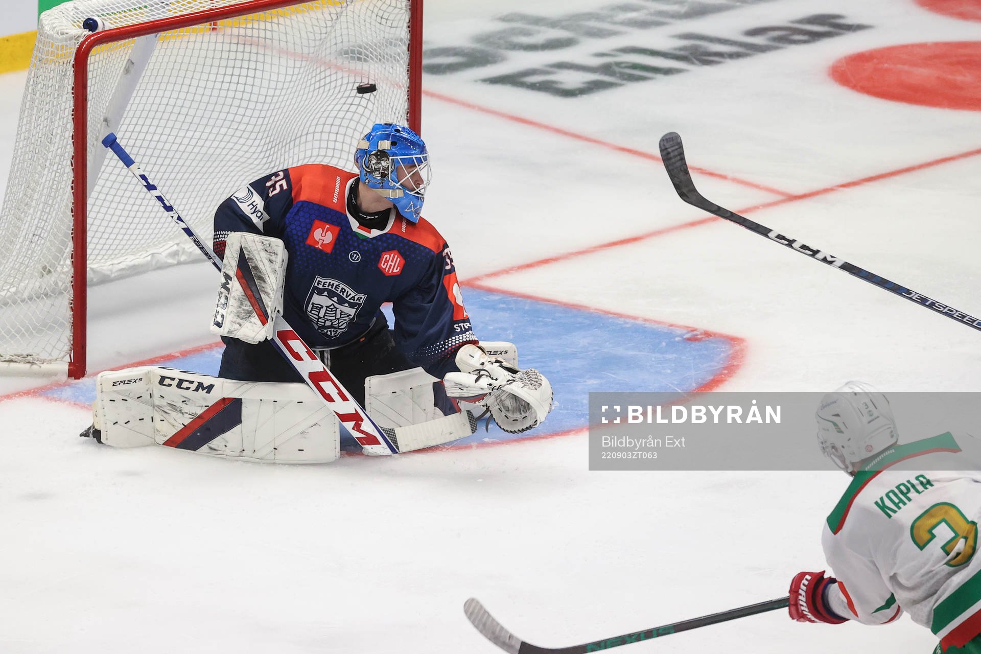Michael Kapla of Rögle scores