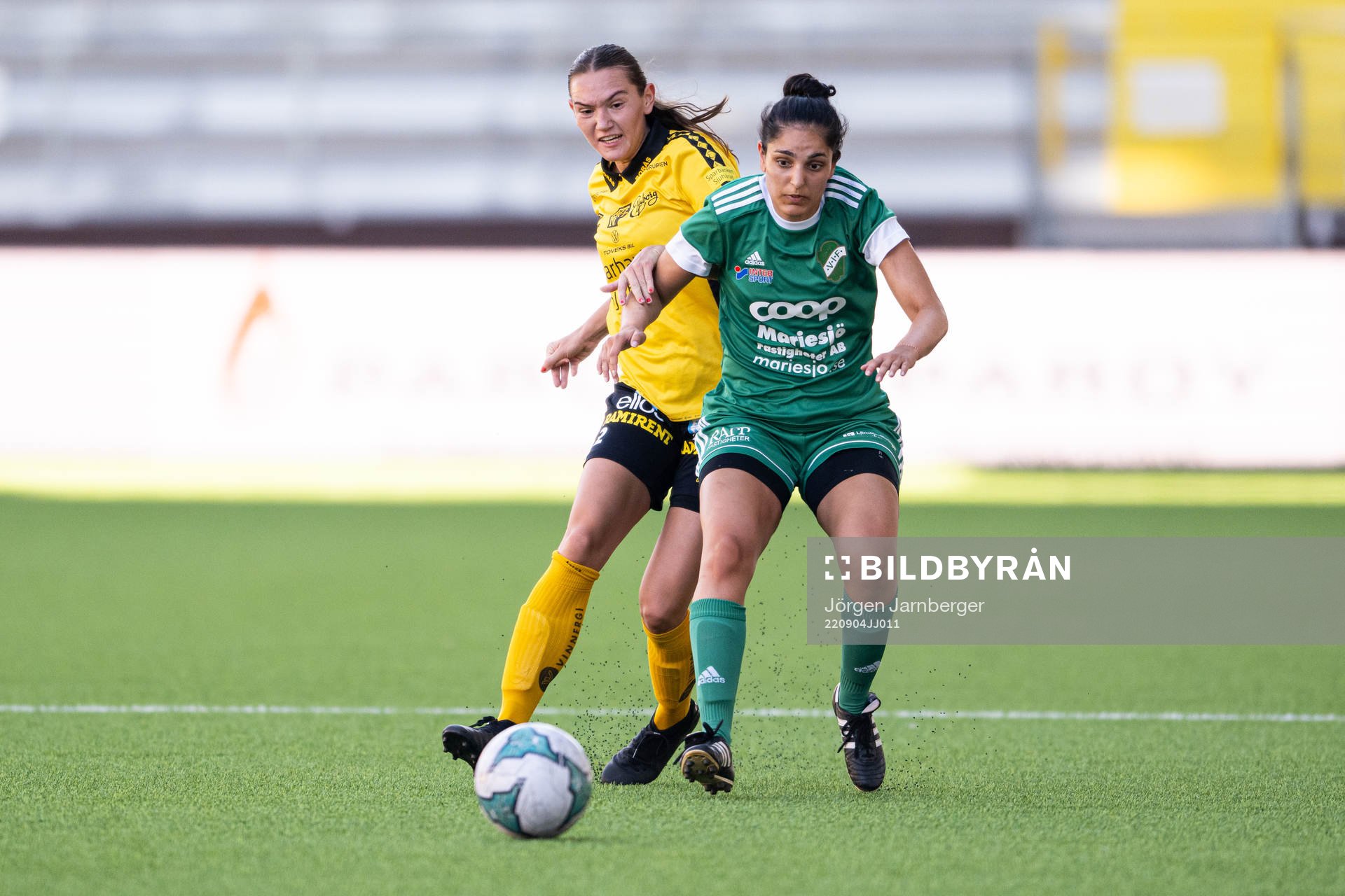 Elfsborgs Wilda Johansson och Våmbs Josefin Korkis
