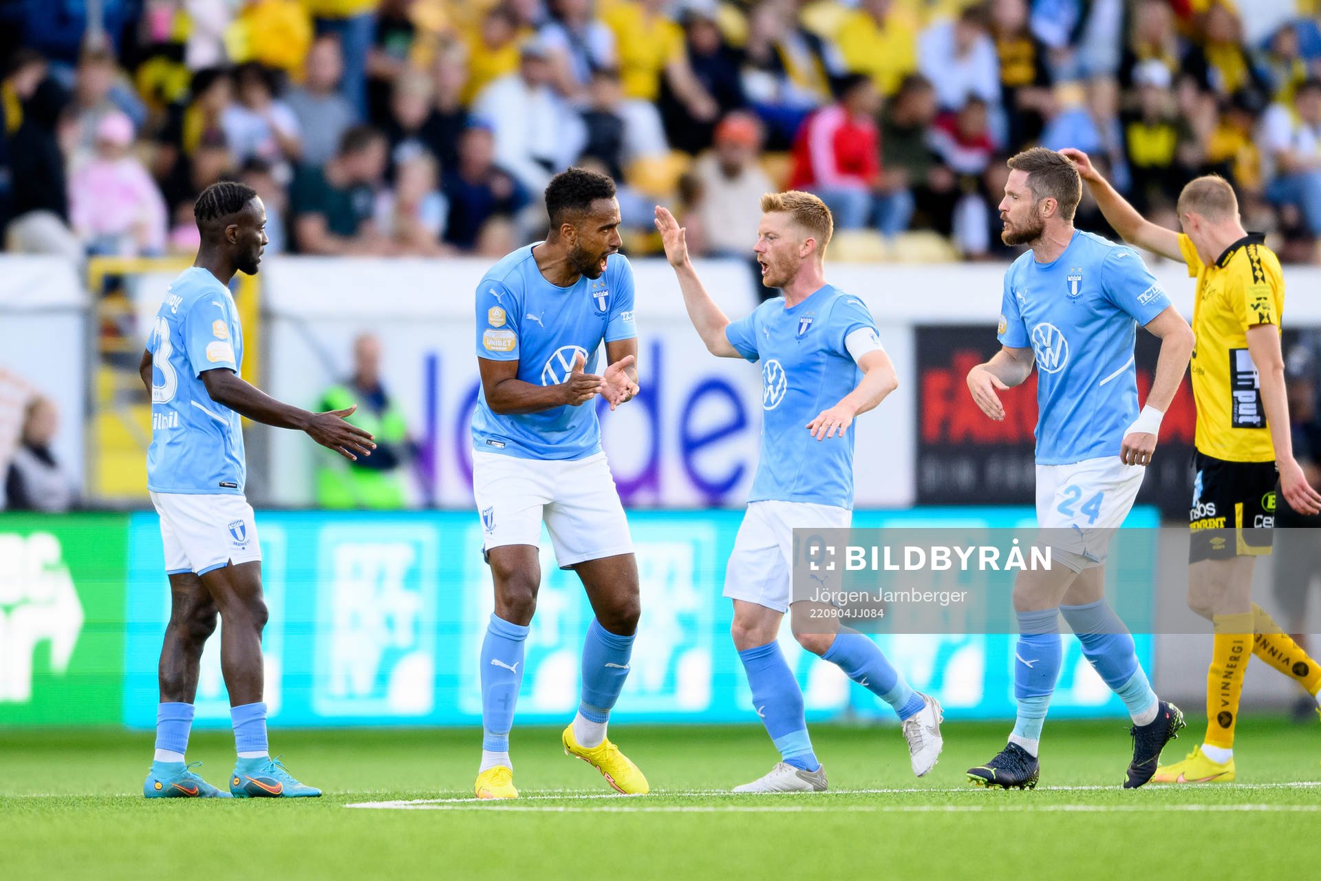 Malmö FFs Isaac Kiese Thelin jublar