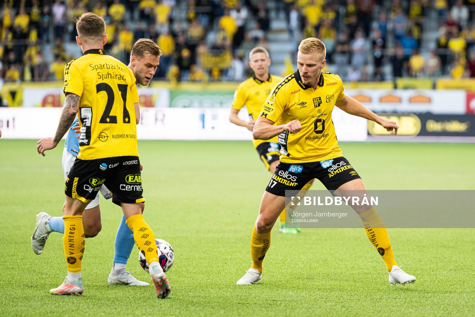 Malmö FFs Niklas Moisander och Elfsborgs Per Frick