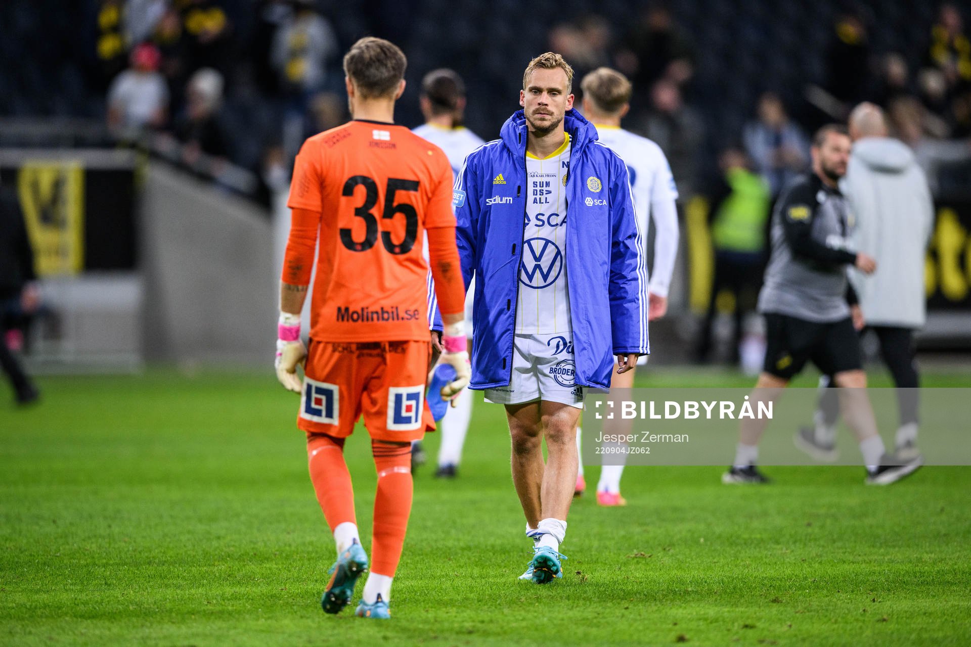 GIF Sundsvalls målvakt Oscar Jonsson och Pontus Engblom