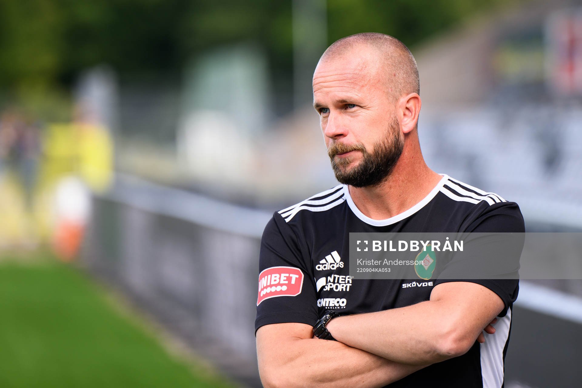 Skövdes tränare Tobias Linderoth före fotbollsmatchen i