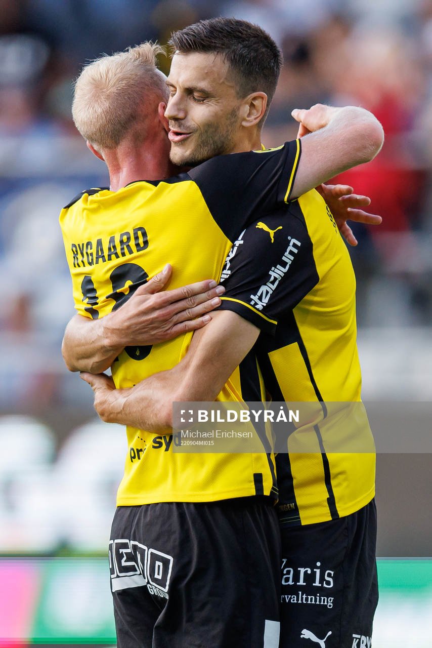 Häckens Mikkel Rygaard Jensen och Alexander Jeremejeff