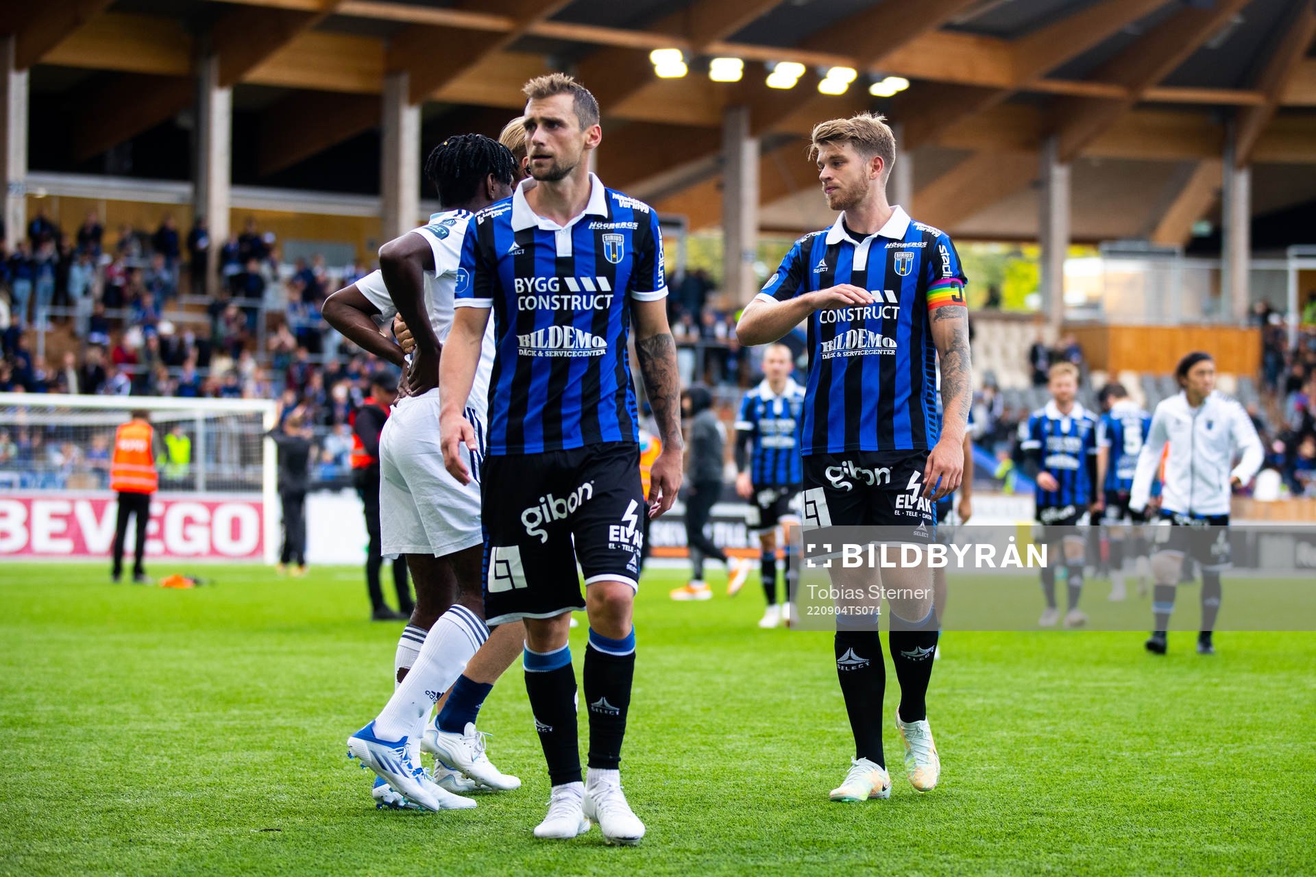 Sirius Filip Rogic och Marcus Klingenberg Mathisen deppar
