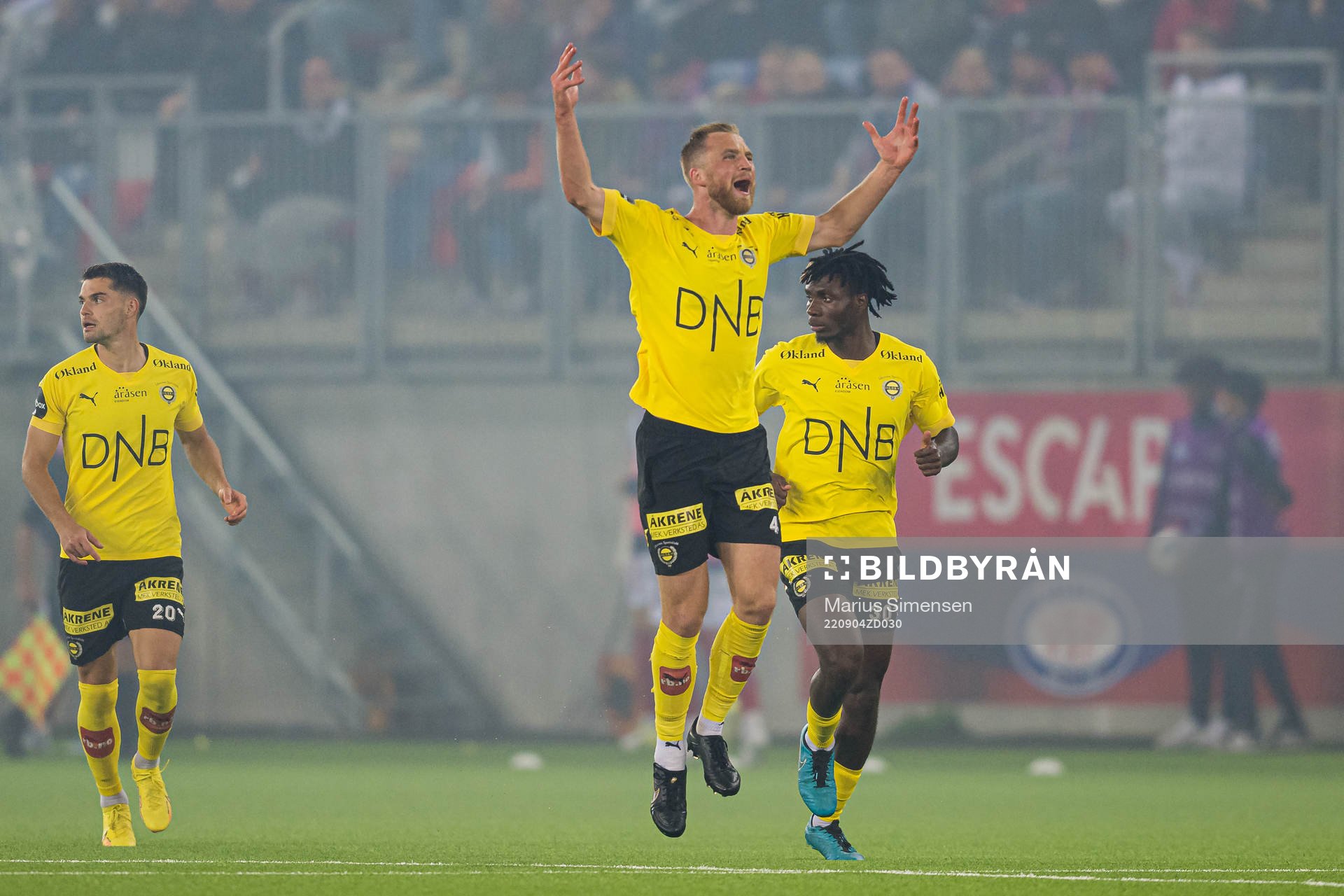 Espen Bjørnsen Garnås of Lillestrøm celebrates