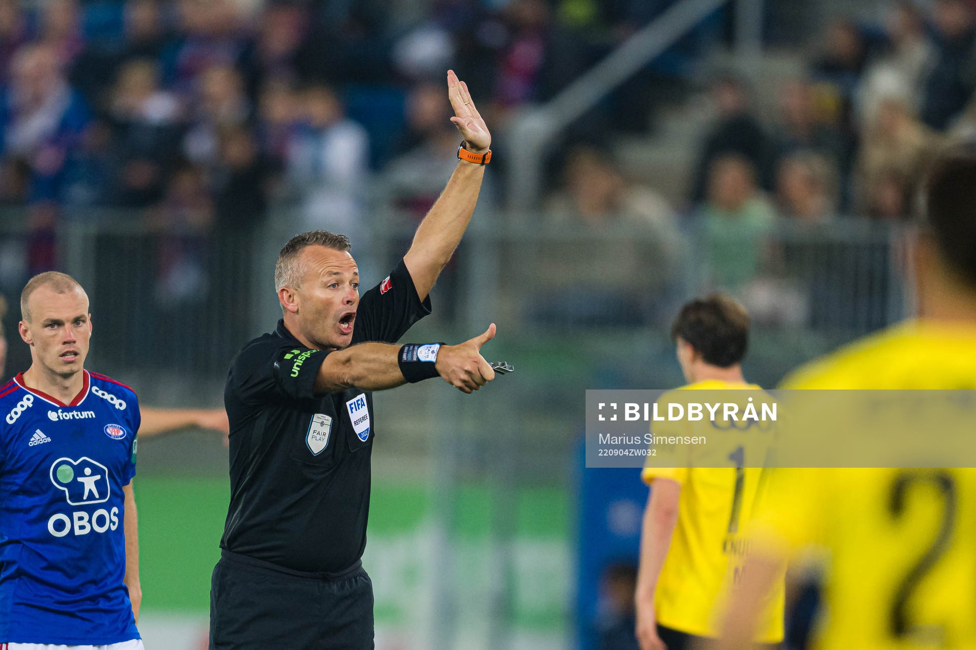 Svein Oddvar Moen, referee