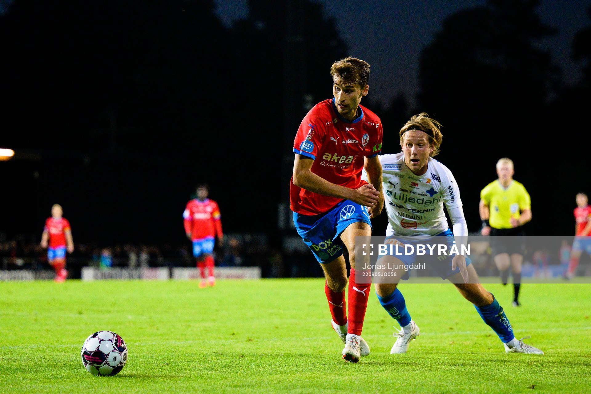 Helsingborgs Rasmus Wiedesheim-Paul och Värnamos William