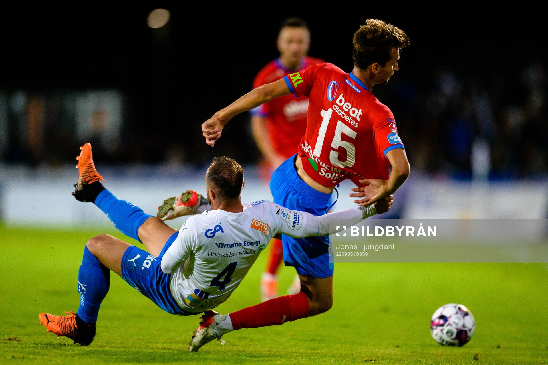 Värnamos Evaldo Nascimento Lamaur Neto och Helsingborgs
