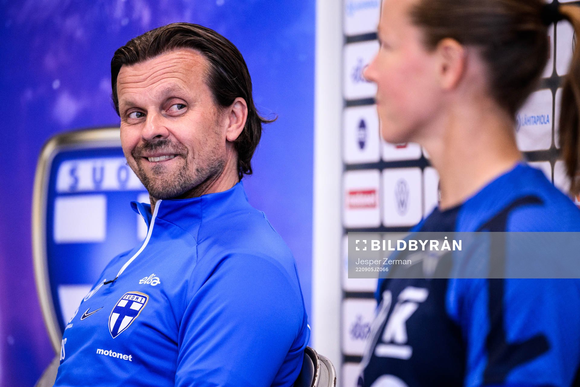 Marko Saloranta, head coach and goalkeeper Tinja-Riikka