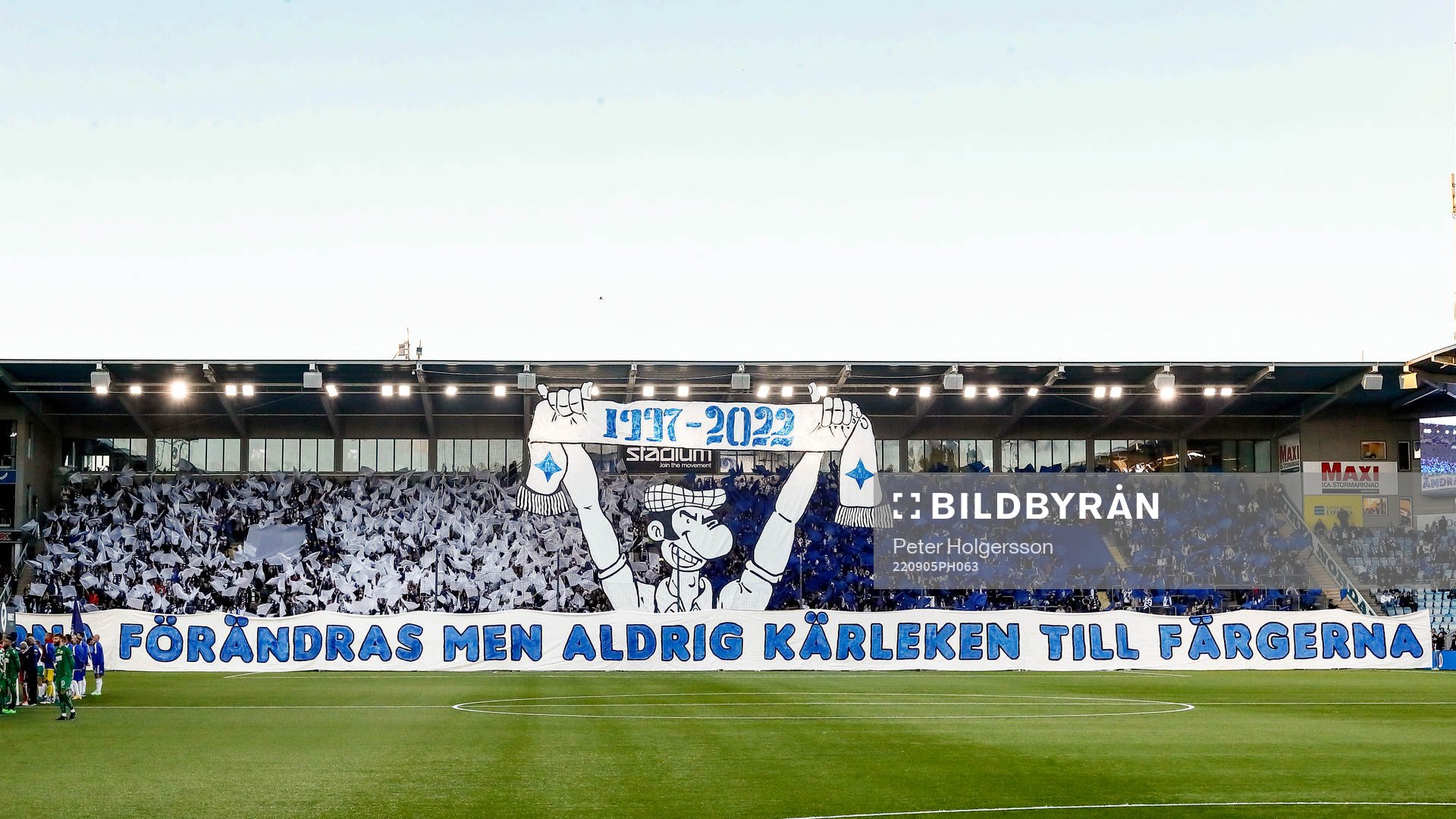 Tifo på Curva Nordahl under fotbollsmatchen i Allsvenskan mellan IFK Norrköping och Hammarby den 5 september 2022 i Norrköping. 