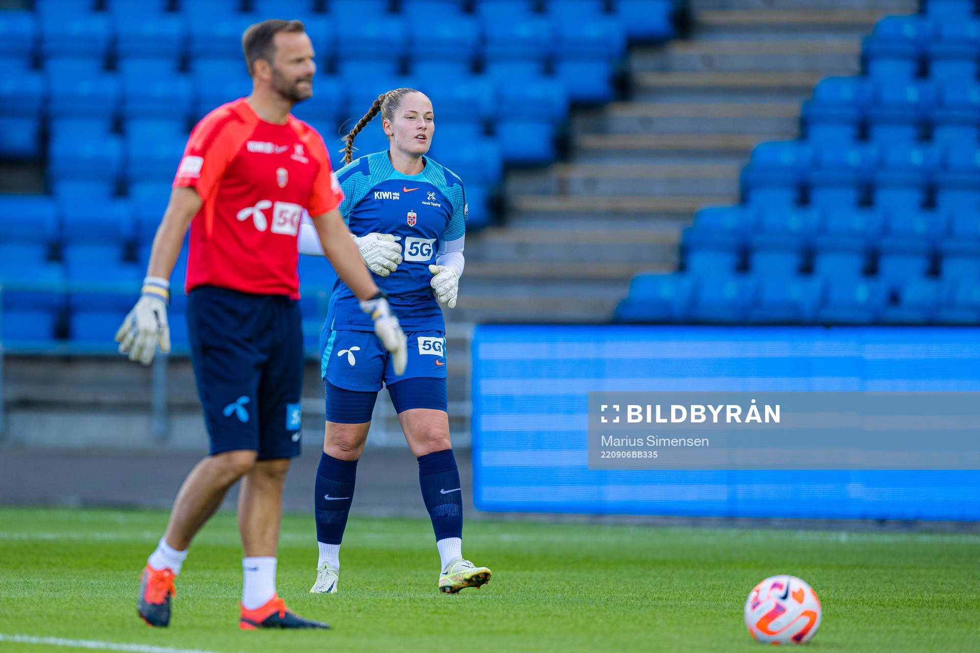 Aurora Mikalsen of Norway warms up