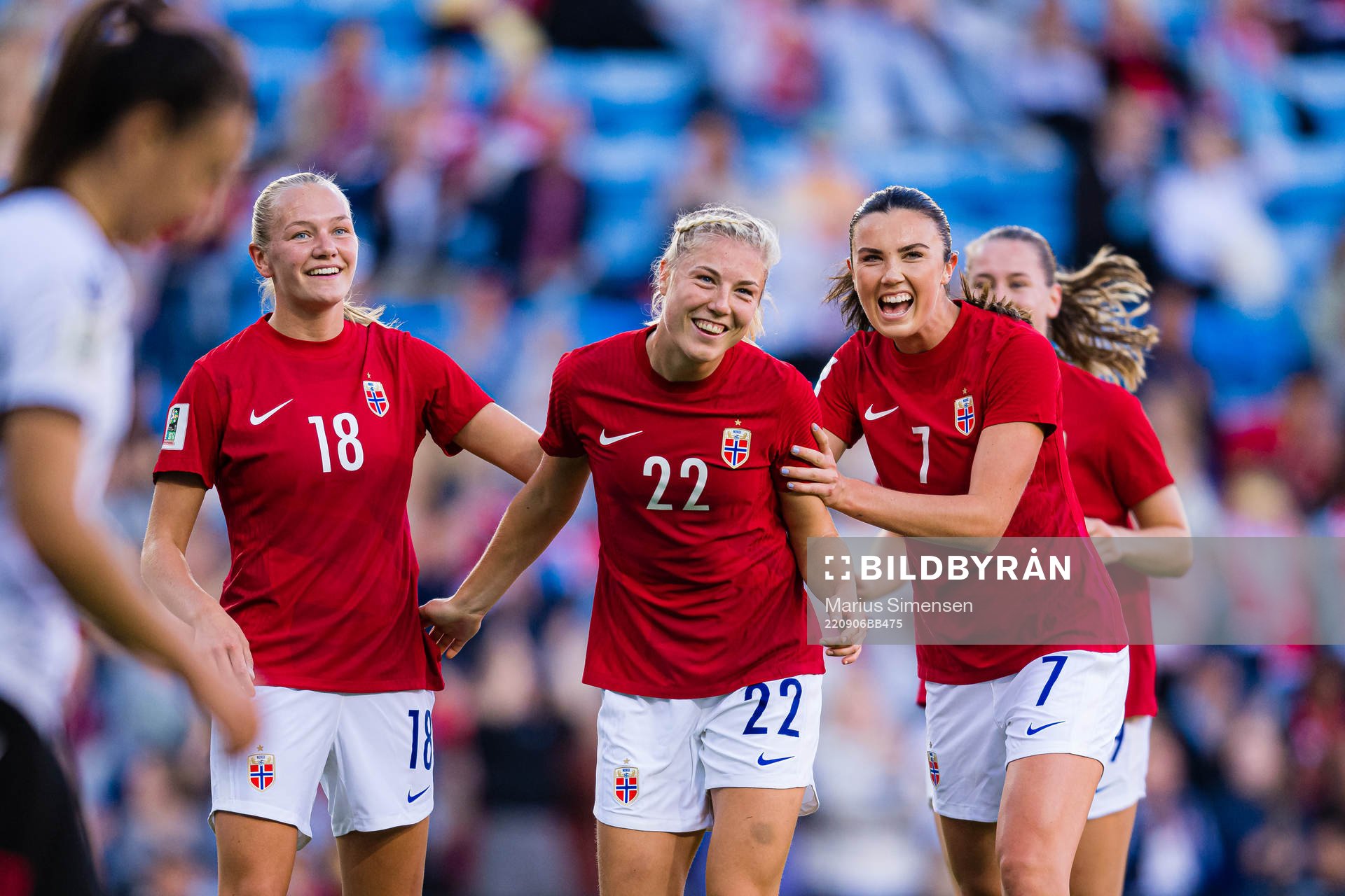 Sophie Roman Haug of Norway celebrates