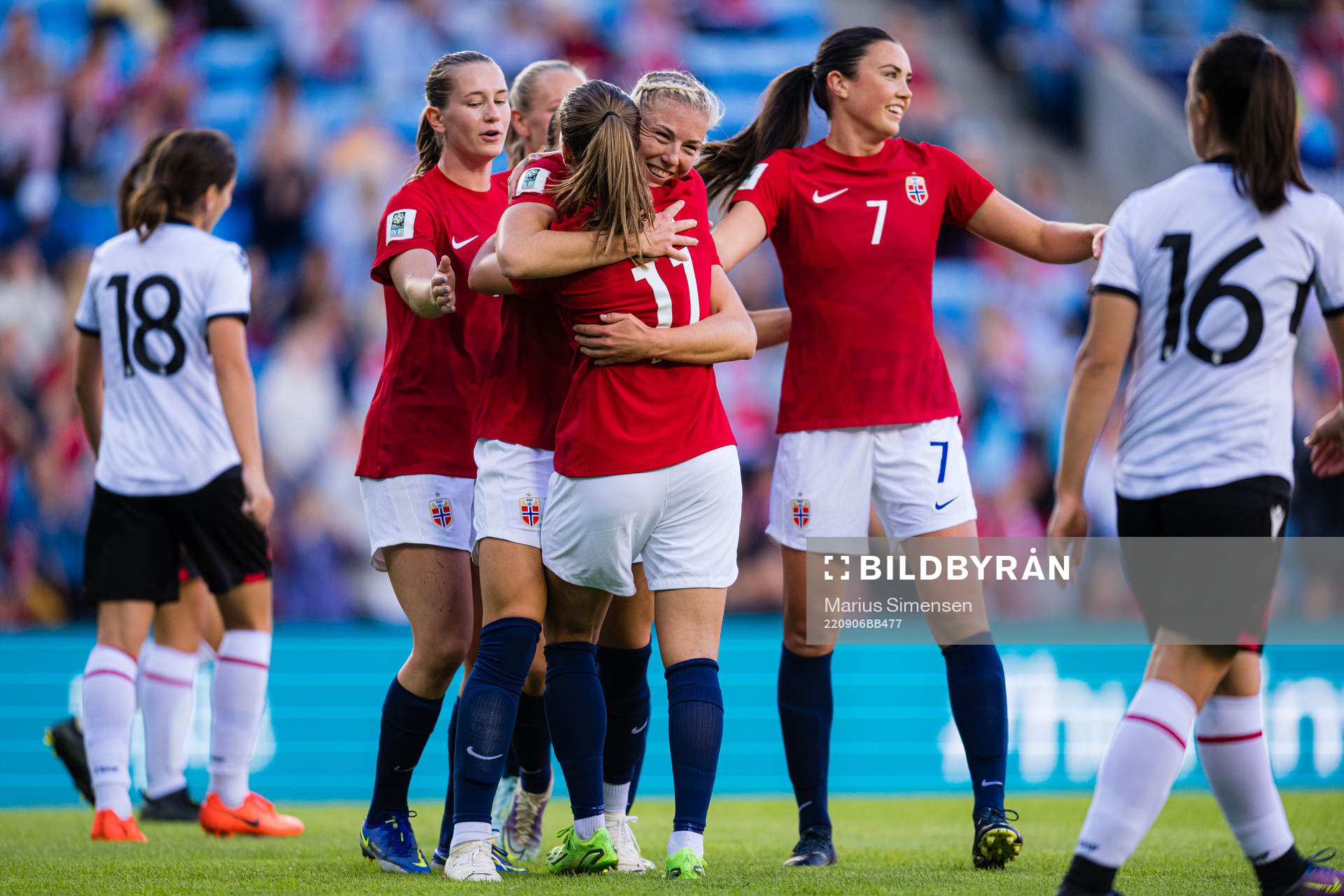 Sophie Roman Haug of Norway celebrates