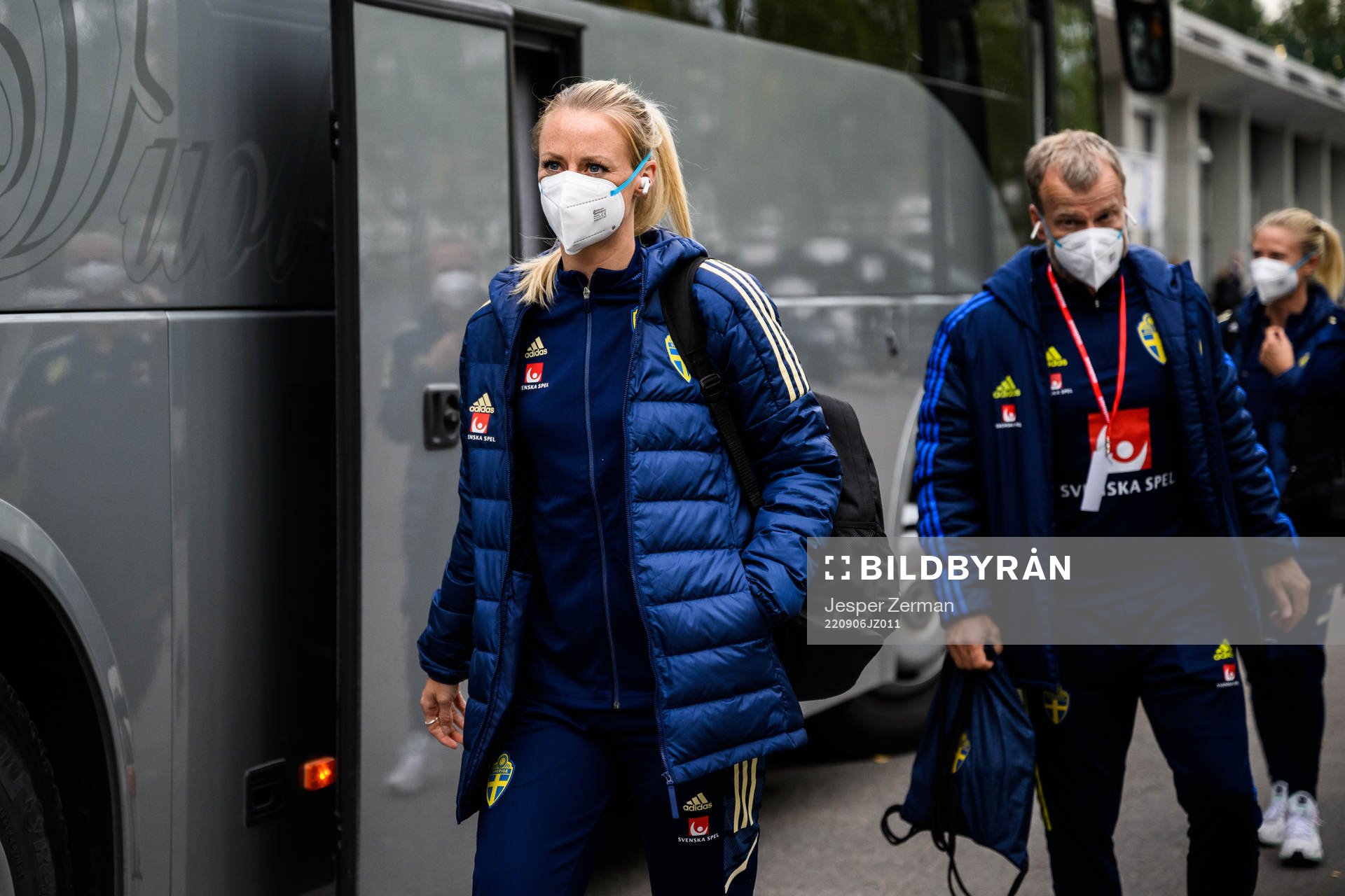 Amanda Ilestedt of Sweden arrives at Tampere Stadium