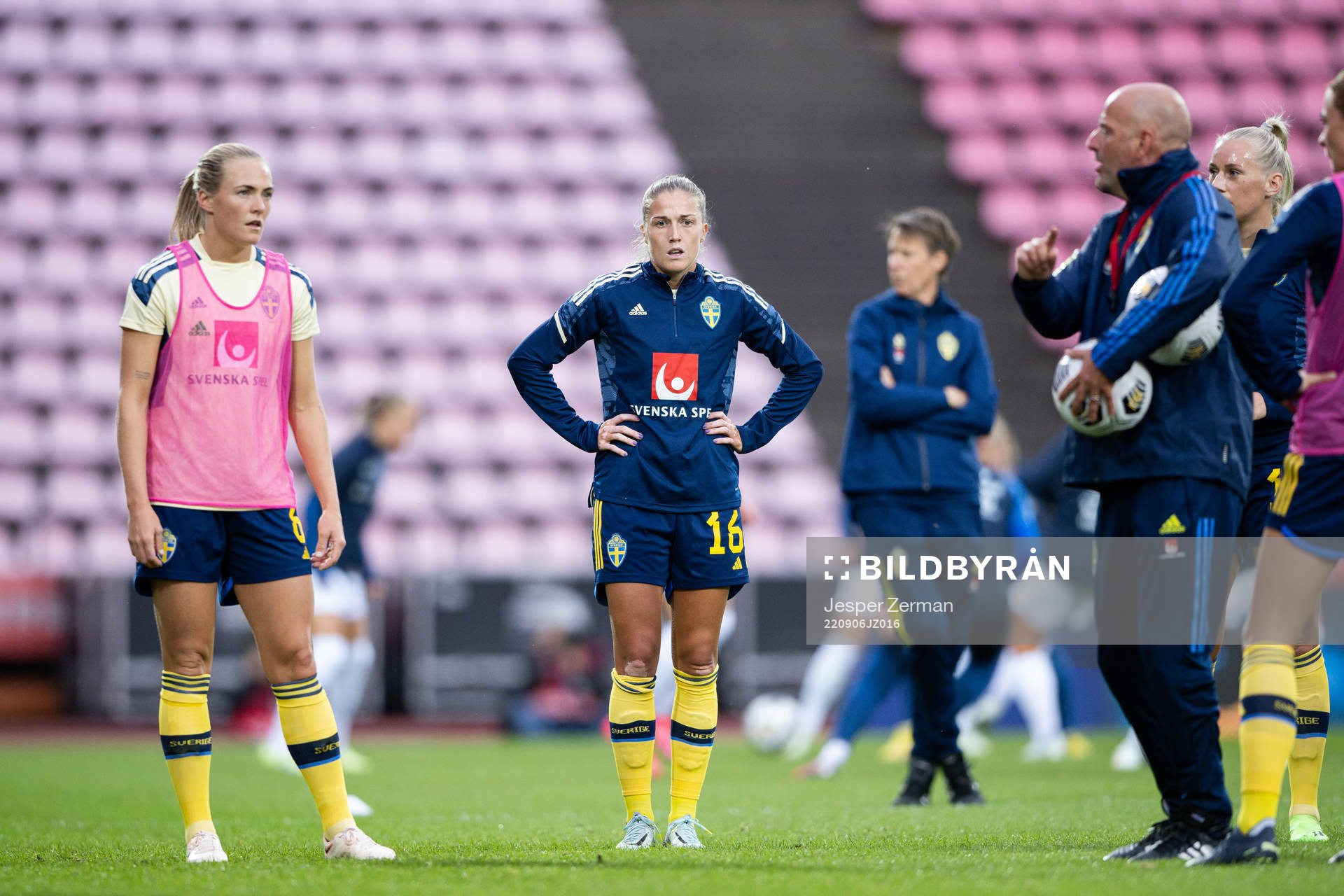 Magdalena Eriksson and Filippa Angeldahl of Sweden