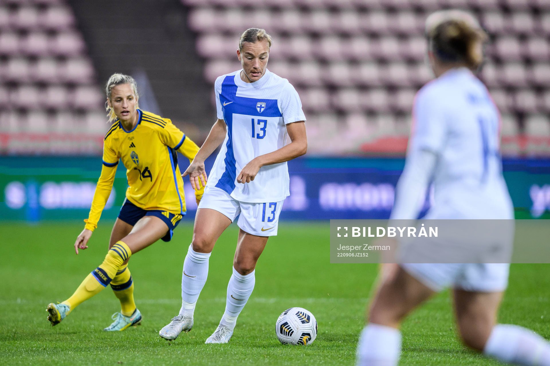 Nathalie Björn of Sweden and Jenny-Julia Danielsson of