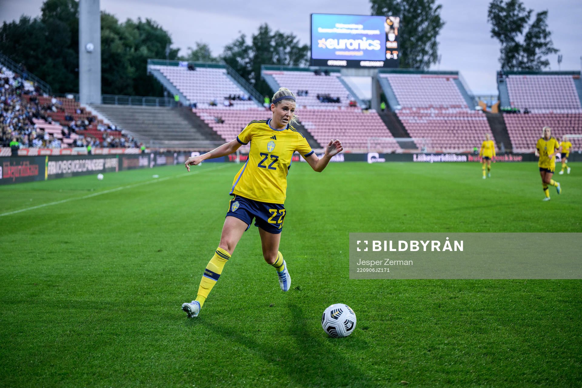 Olivia Scough of Sweden