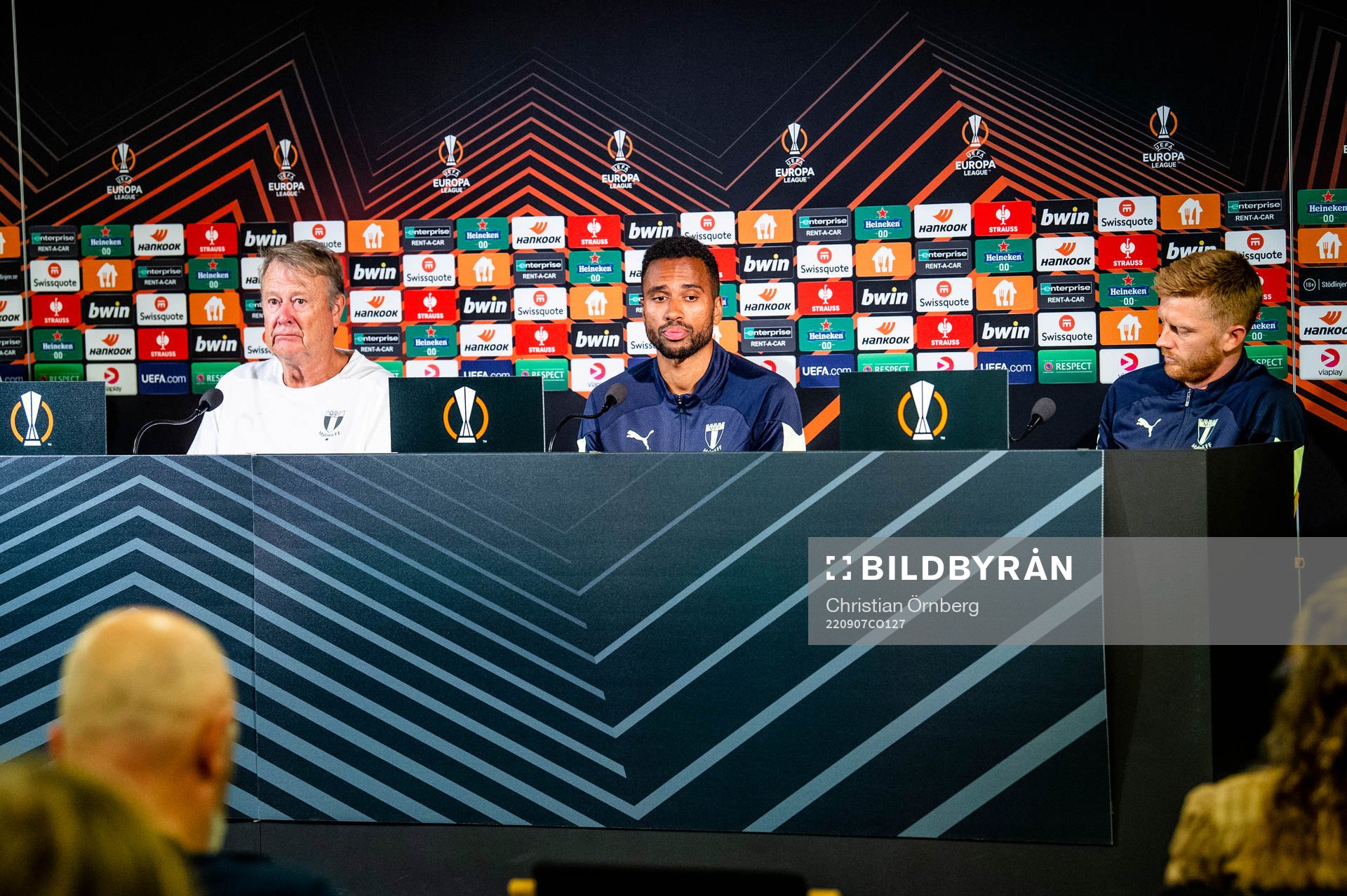 Head coach Åge Hareide, Isaac Kiese Thelin and Anders