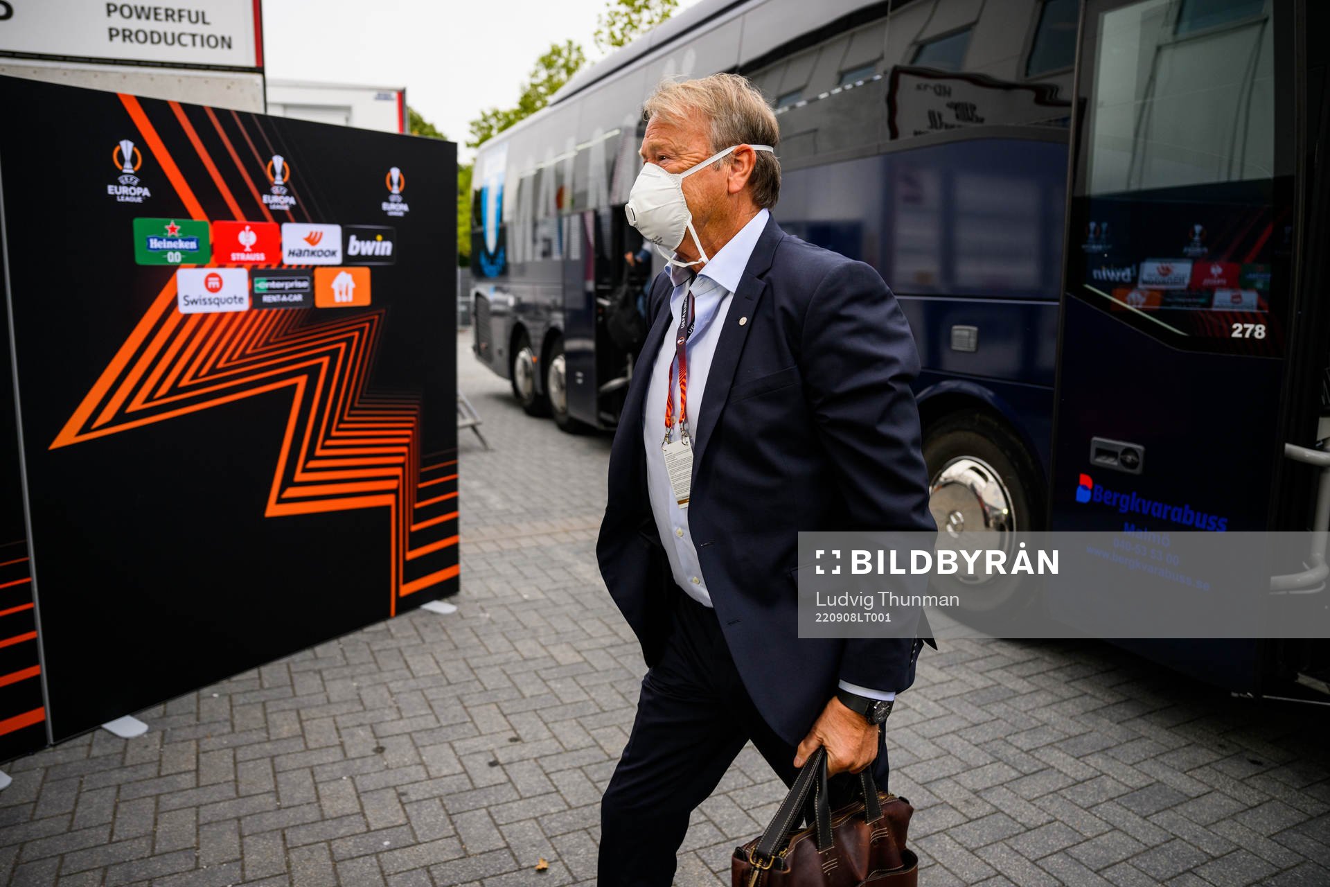 Head coach Åge Hareide arrives