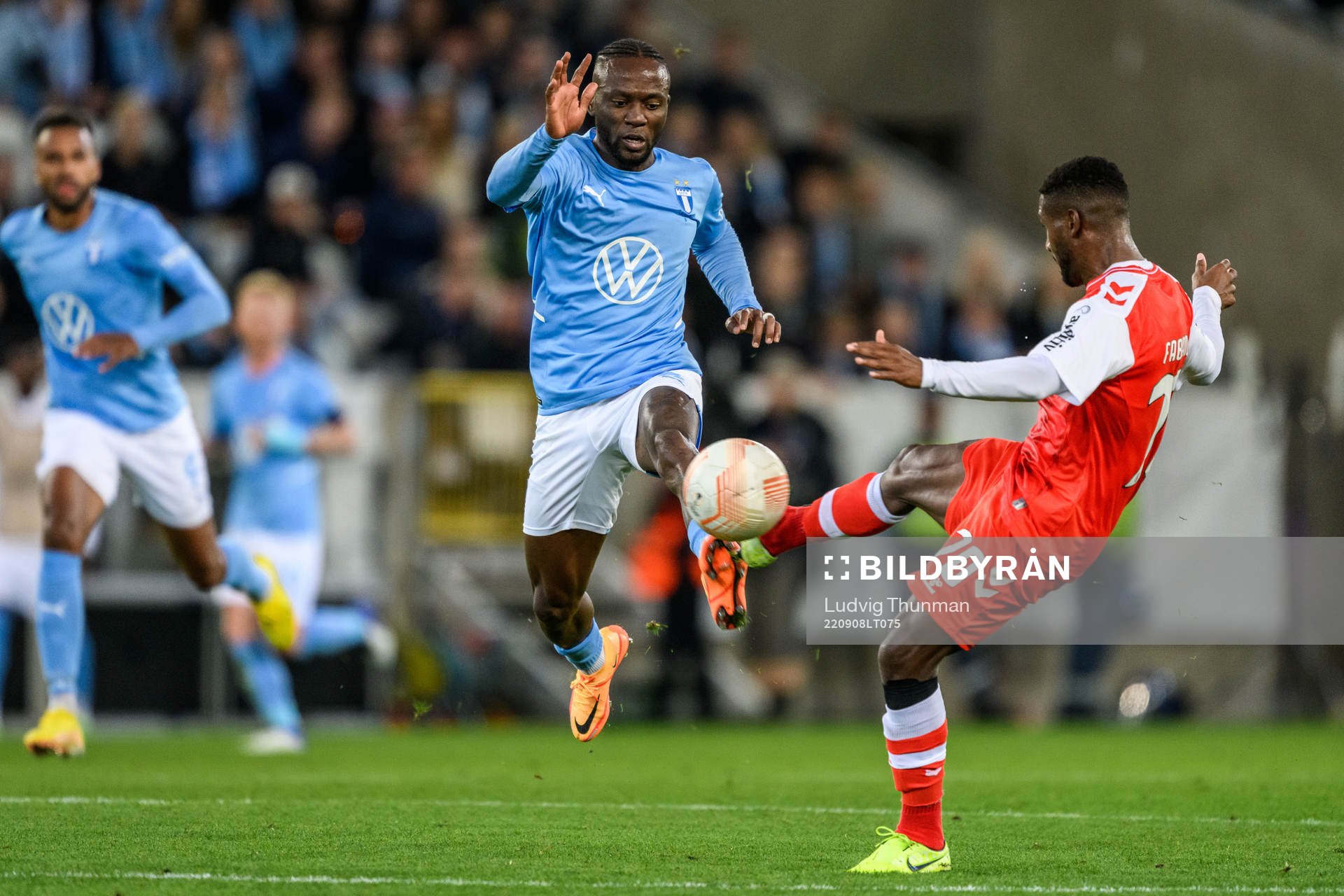 Mohamed Buya Turay of Malmö FF and Fabiano of Braga