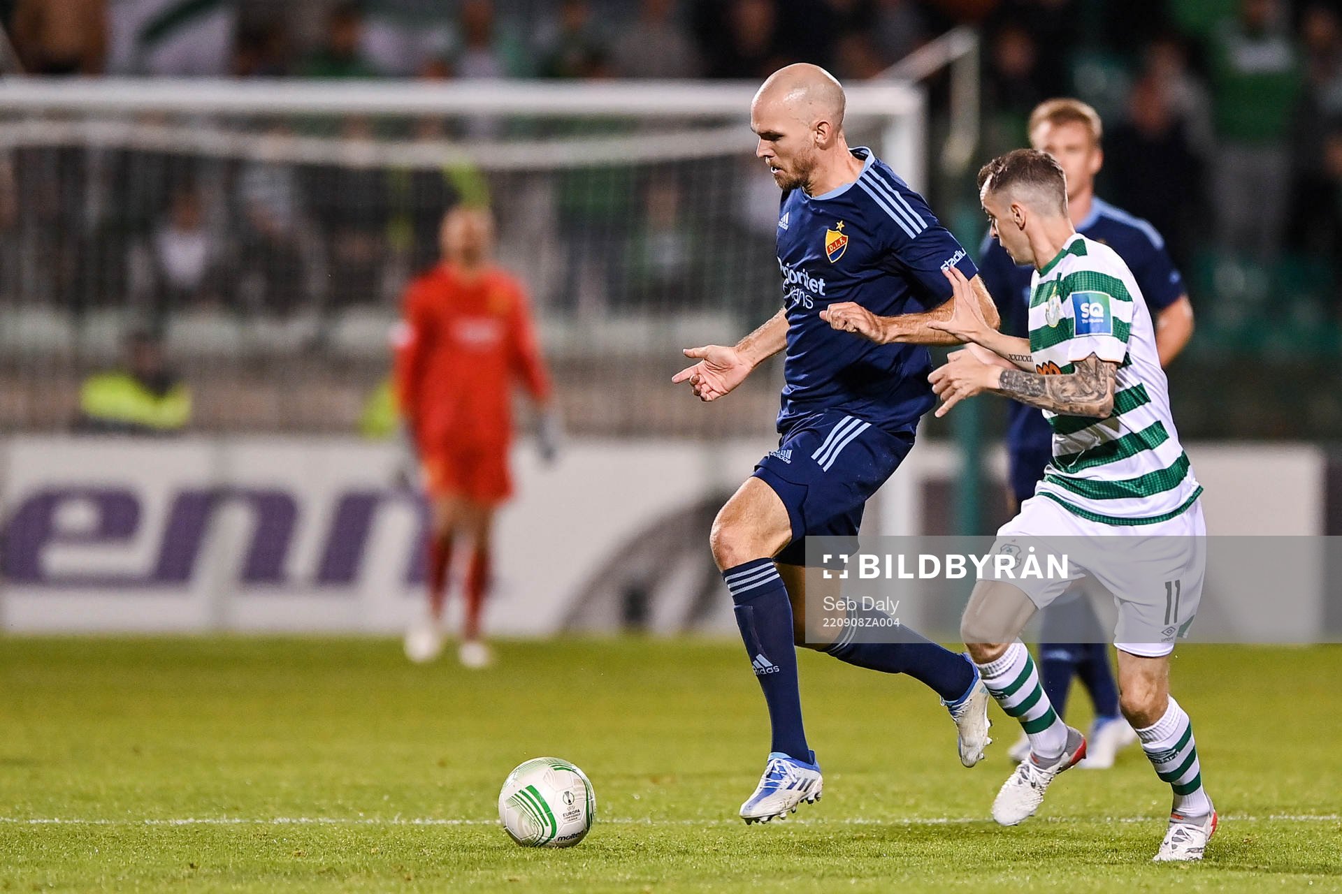 Marcus Danielson of Djurgården and Sean Kavanagh of