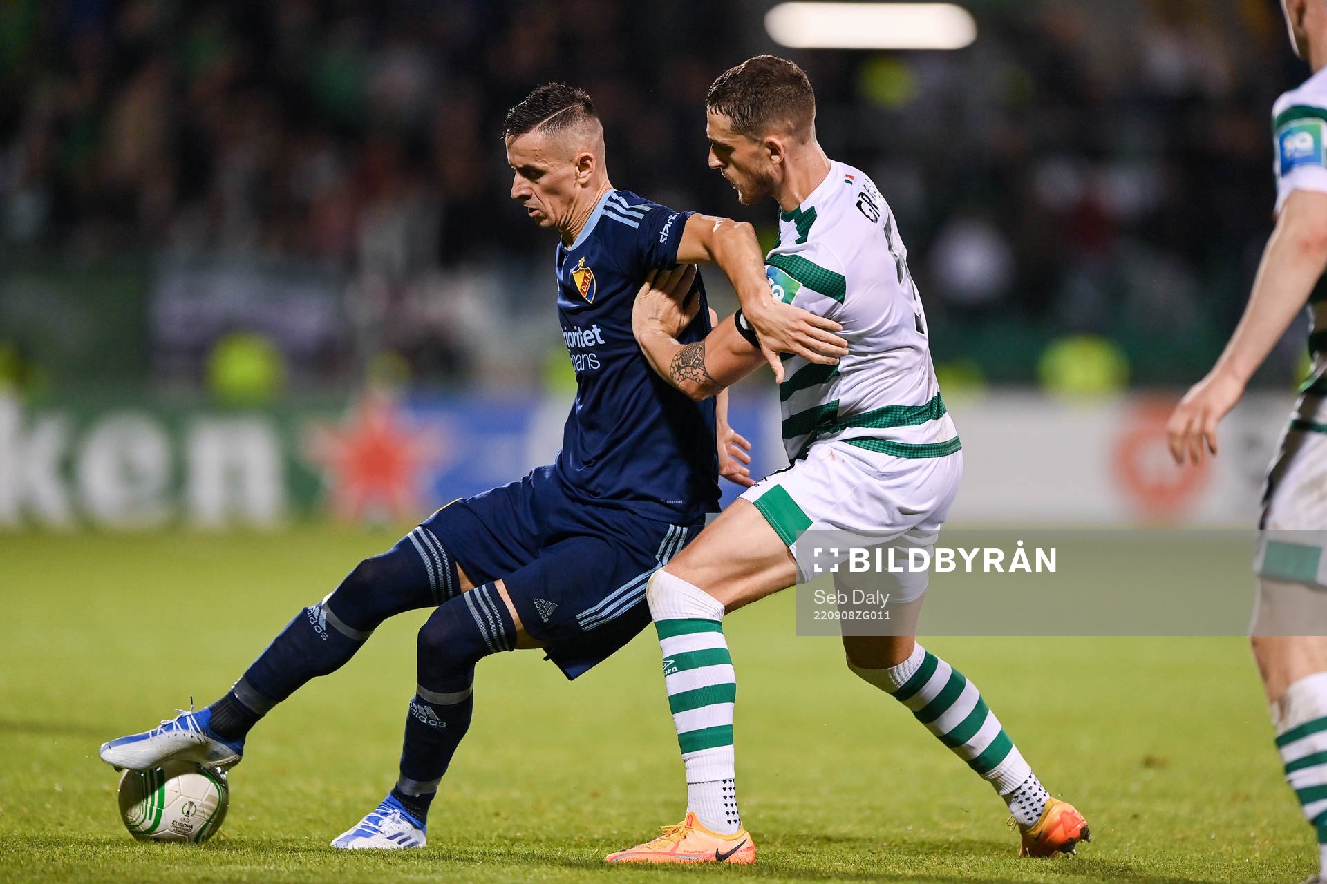 Haris Radetinac of Djurgården and Lee Grace of Shamrock Rovers during the UEFA Conference League group match between Shamrock Rovers and Djurgården on September 8, 2022 in Dublin.