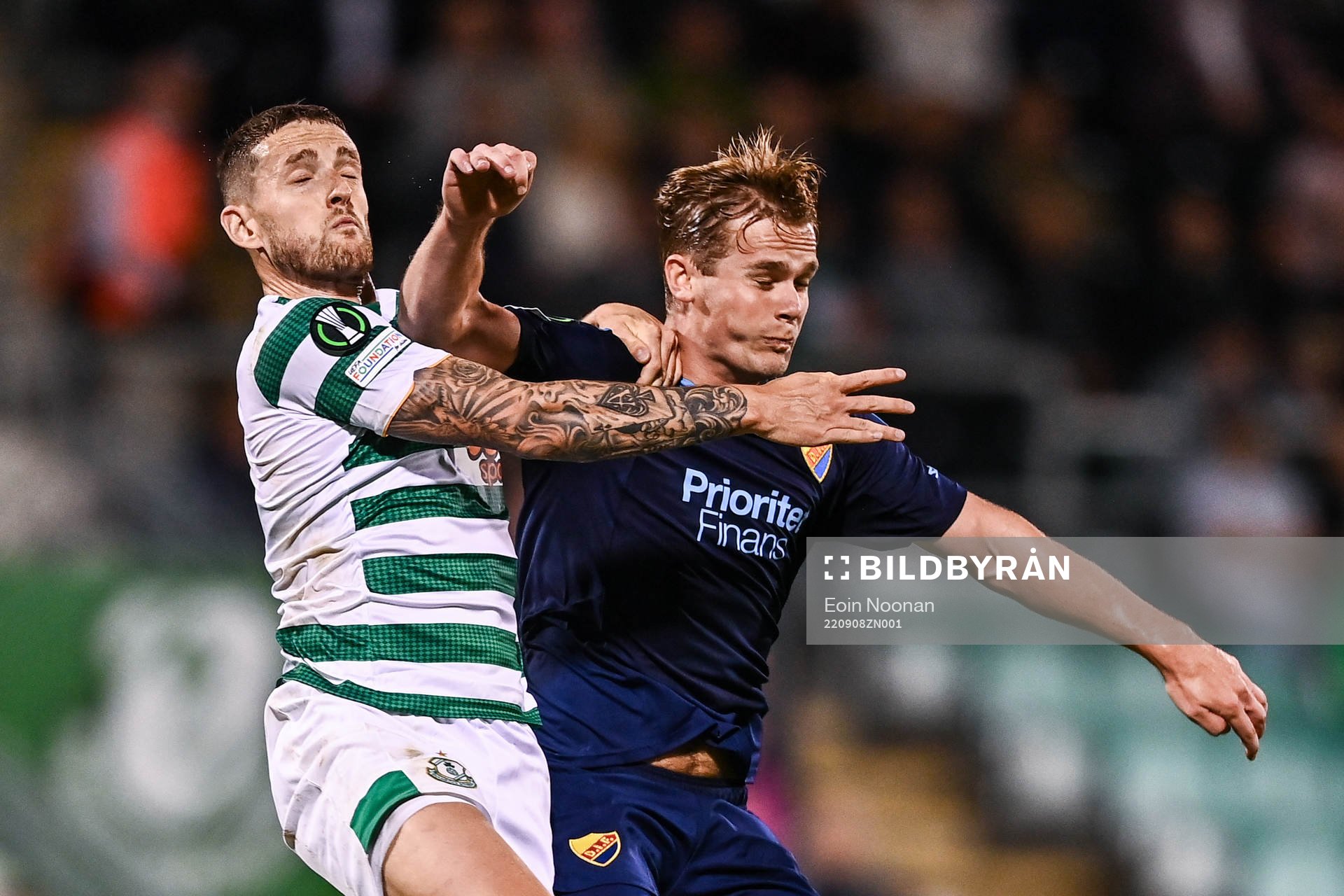 Lee Grace of Shamrock Rovers and Hampus Finndell of