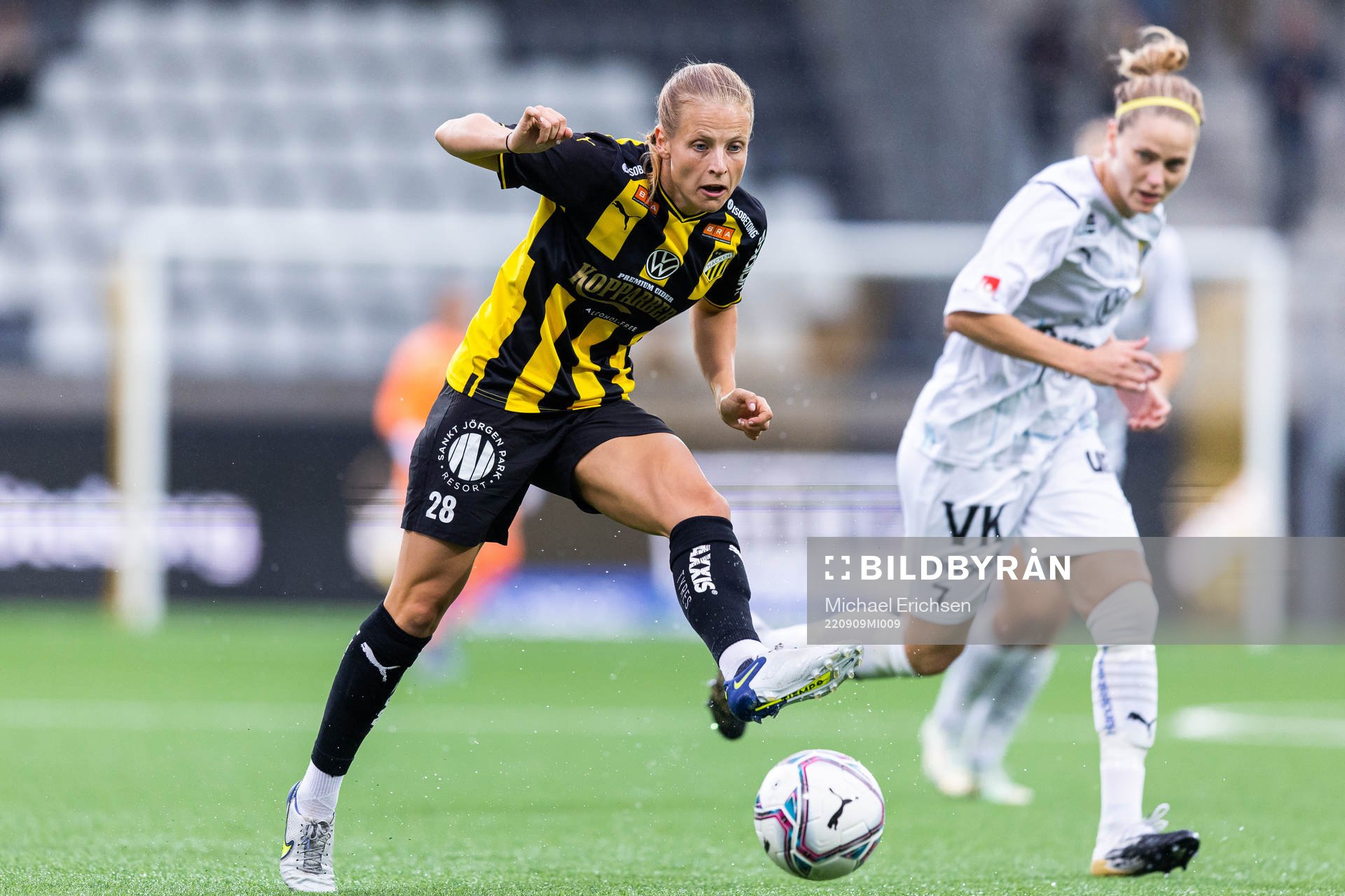 Häckens Anna Anvegård och Umeås Lisa Dahlkvist