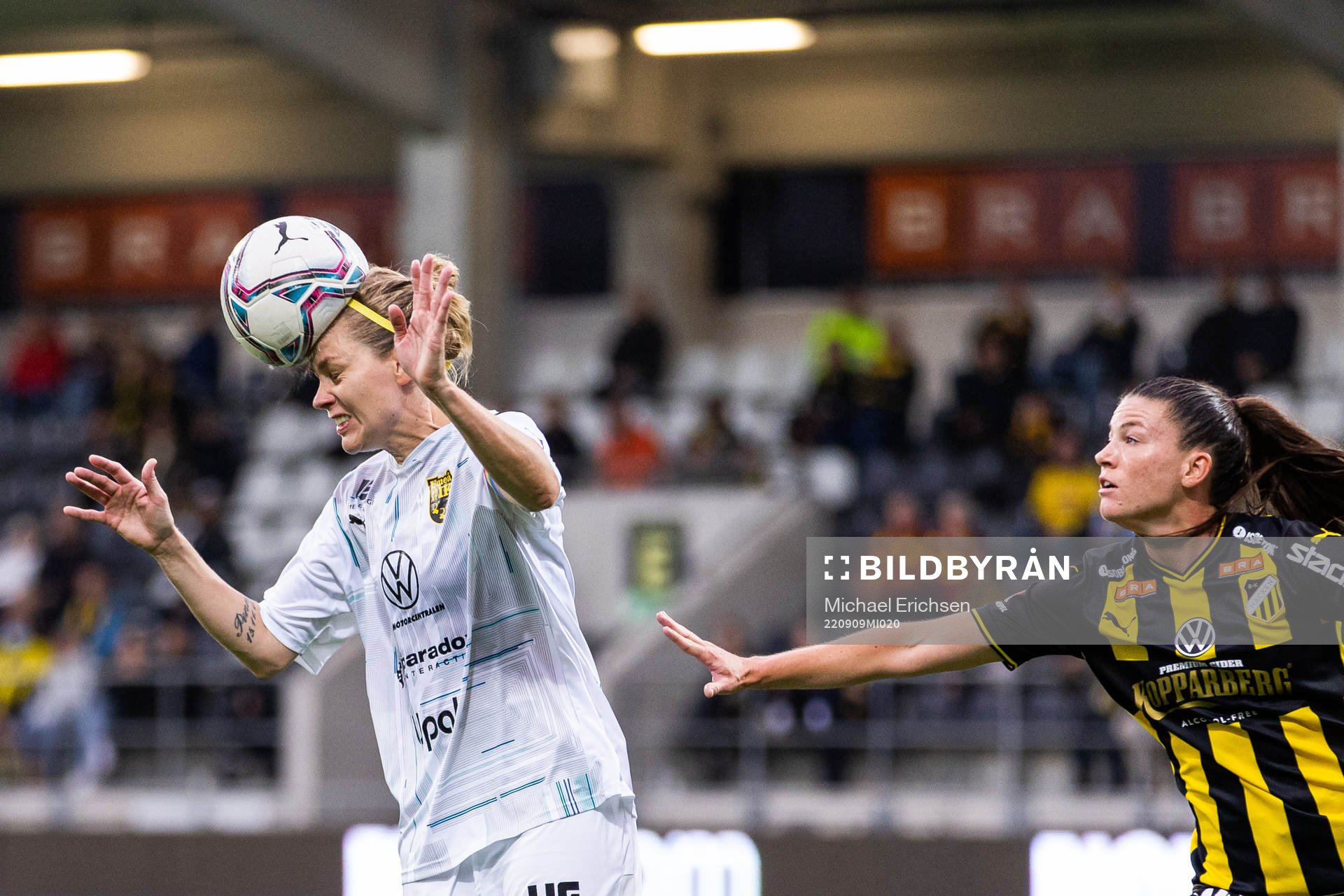 Umeås Lisa Dahlkvist och Häckens Pauline Hammarlund
