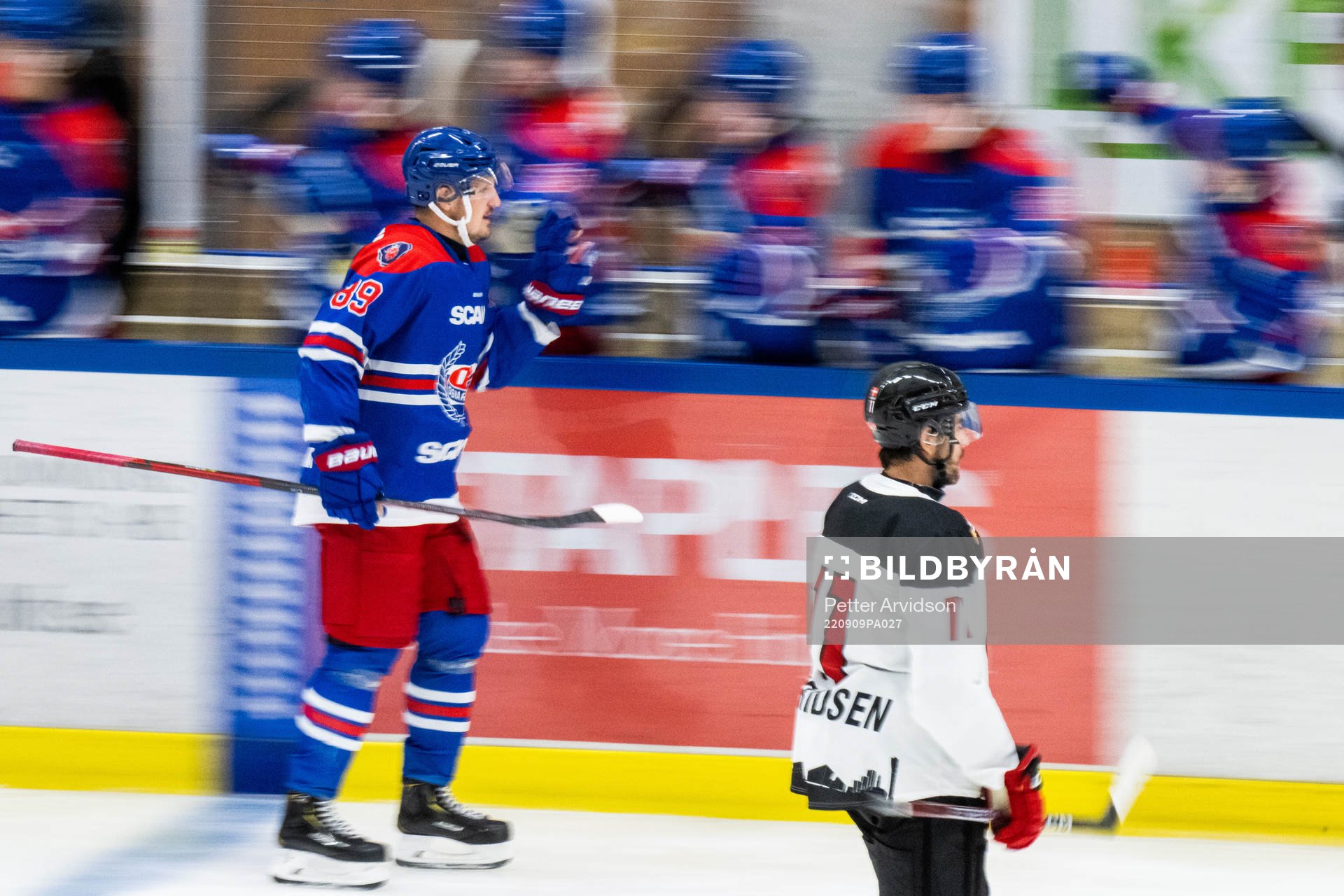 Oskarshamns Patrik Karlkvist jublar