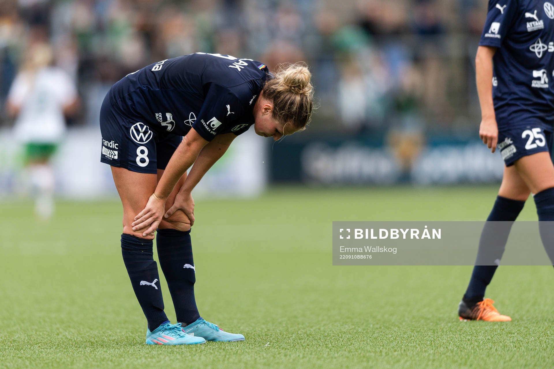 FC Rosengårds Rebecca Knaak deppar