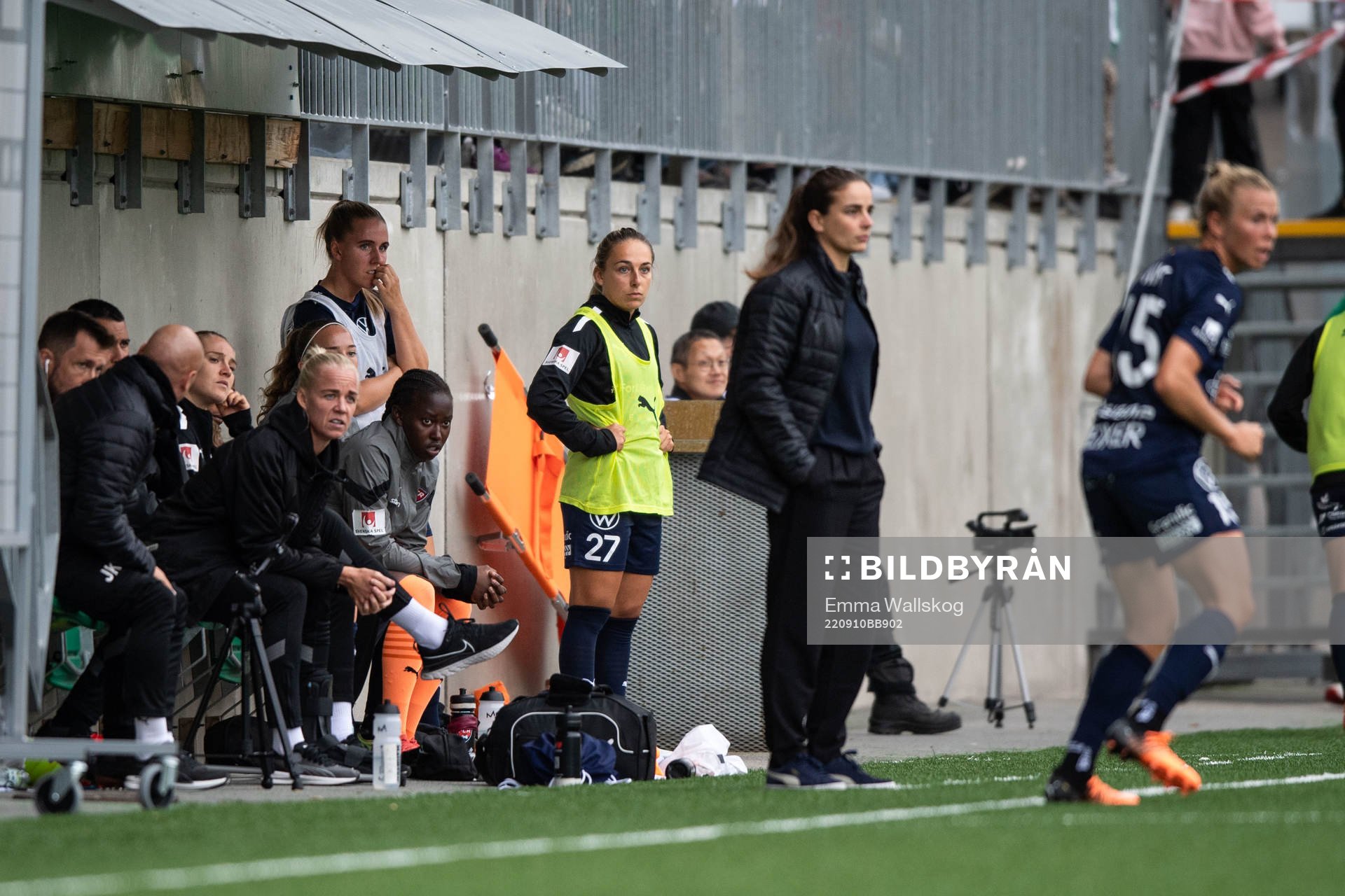 FC Rosengårds Caroline Seger på bänken
